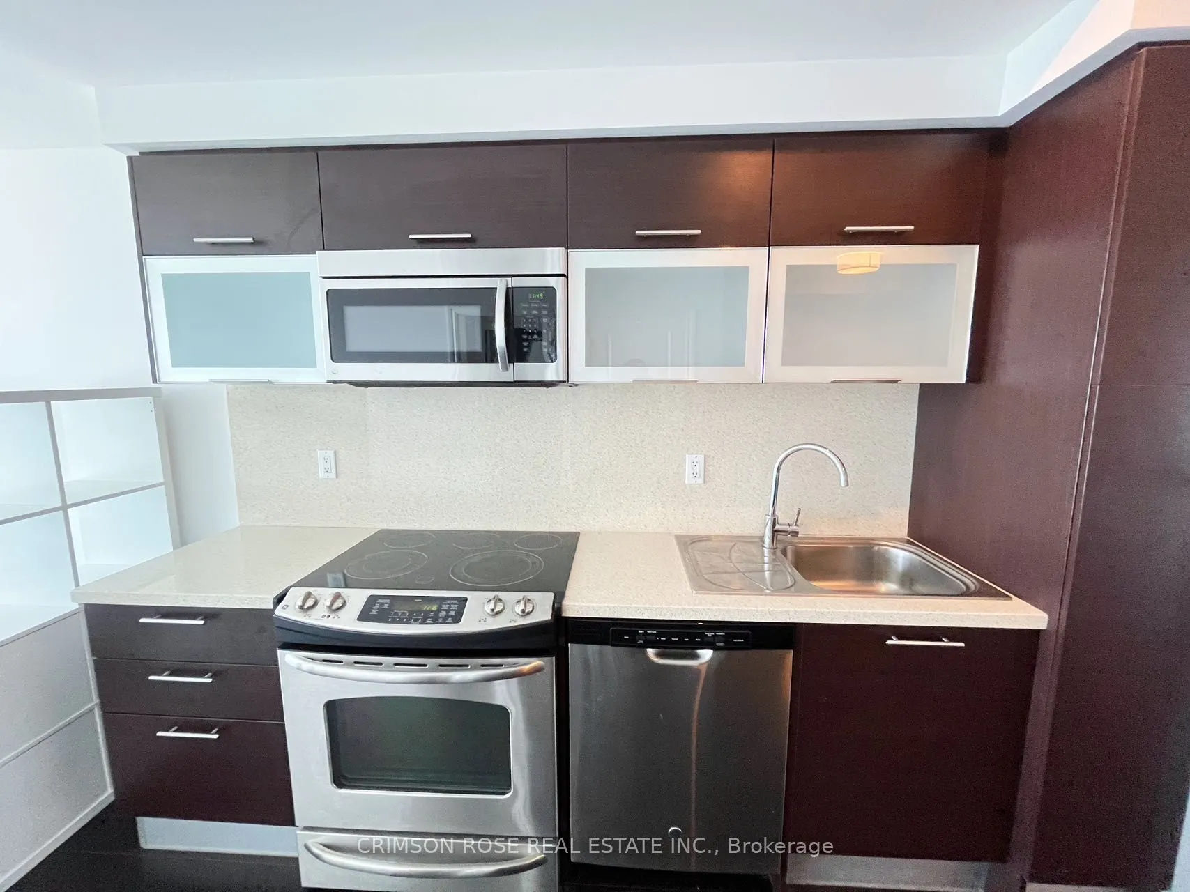 386 Yonge Street, #3003