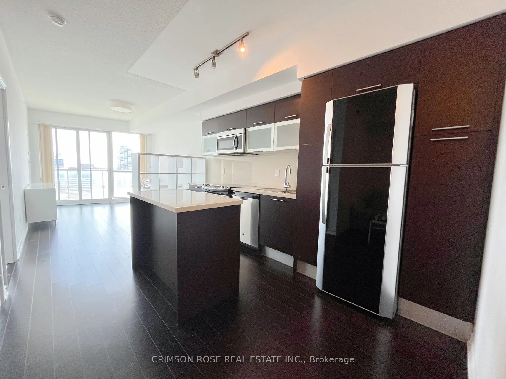 386 Yonge Street, #3003