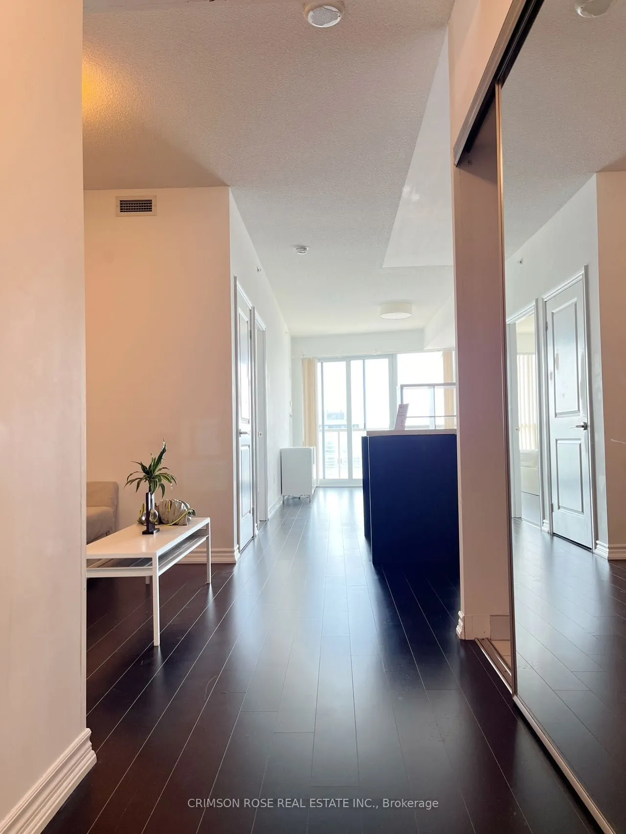 386 Yonge Street, #3003