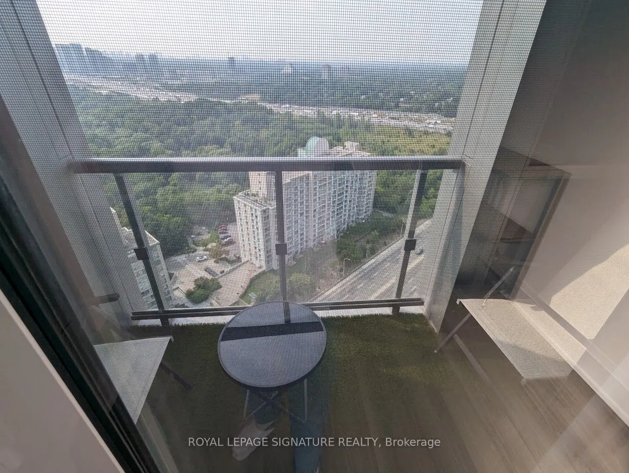18 Graydon Hall Drive, #Ph4