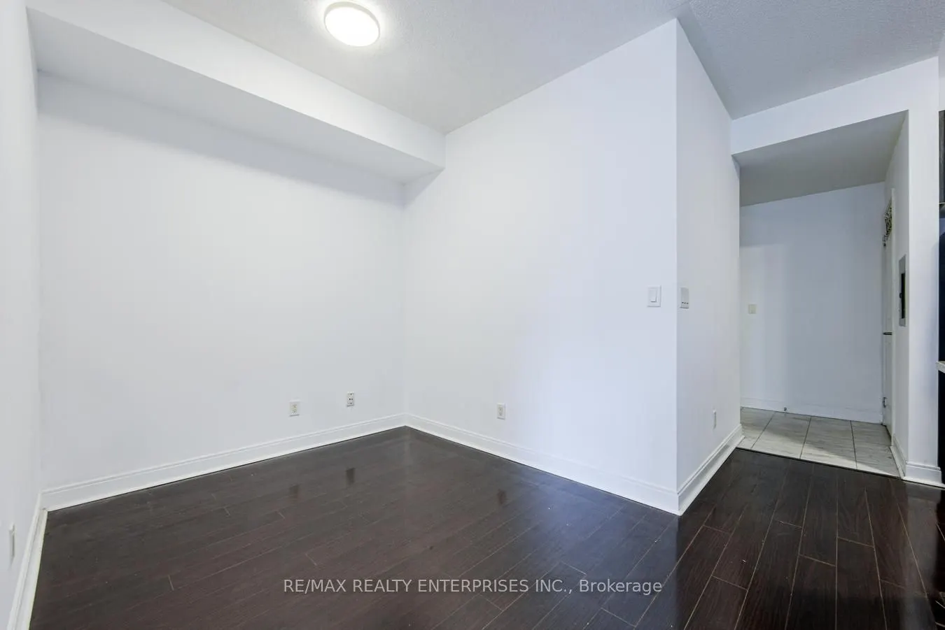 18 Yorkville Avenue, #315