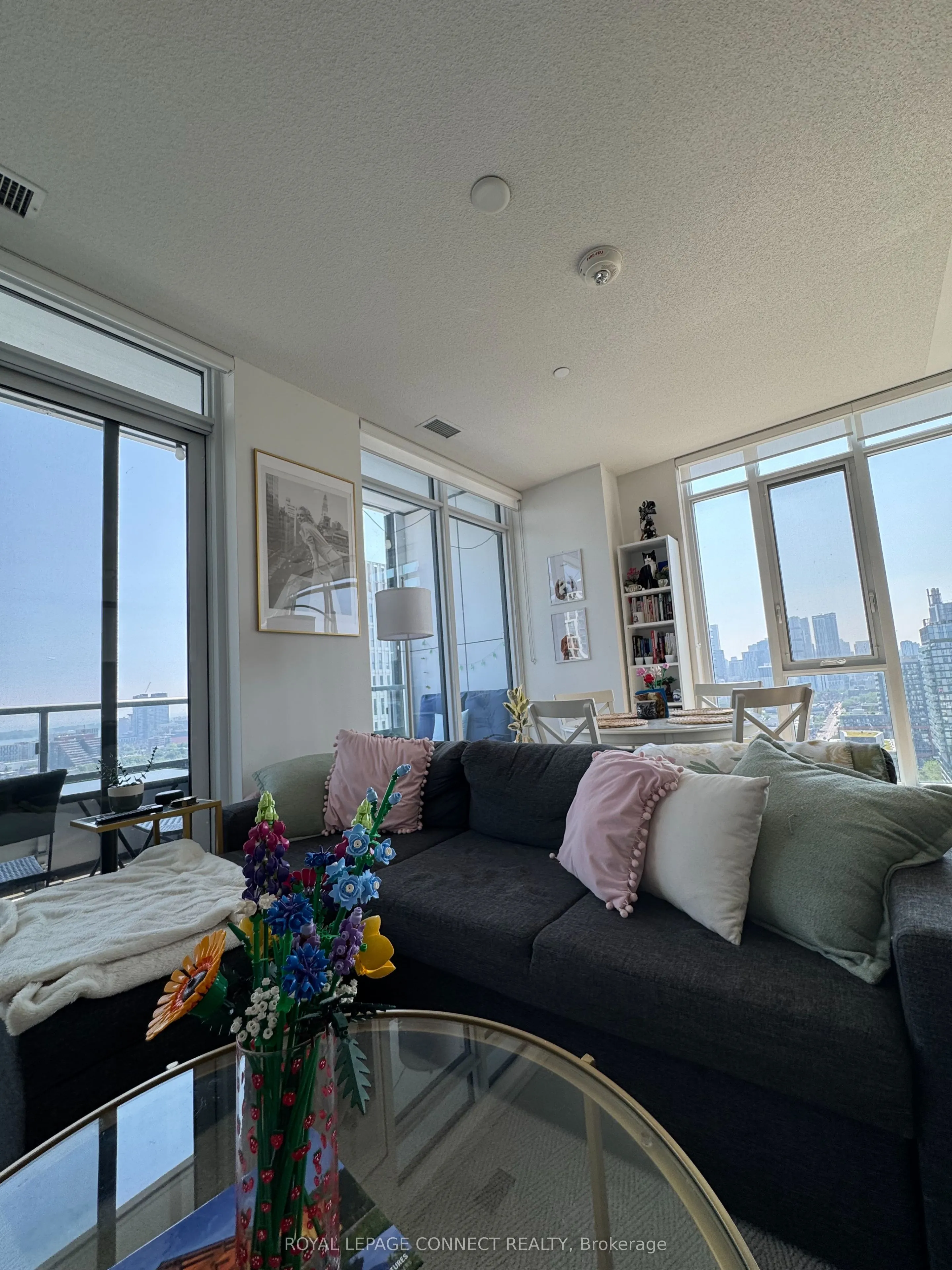225 SUMACH Street, #2005