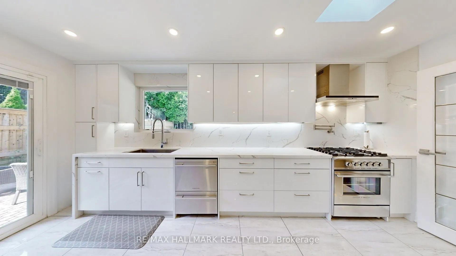 50 Barrydale Crescent