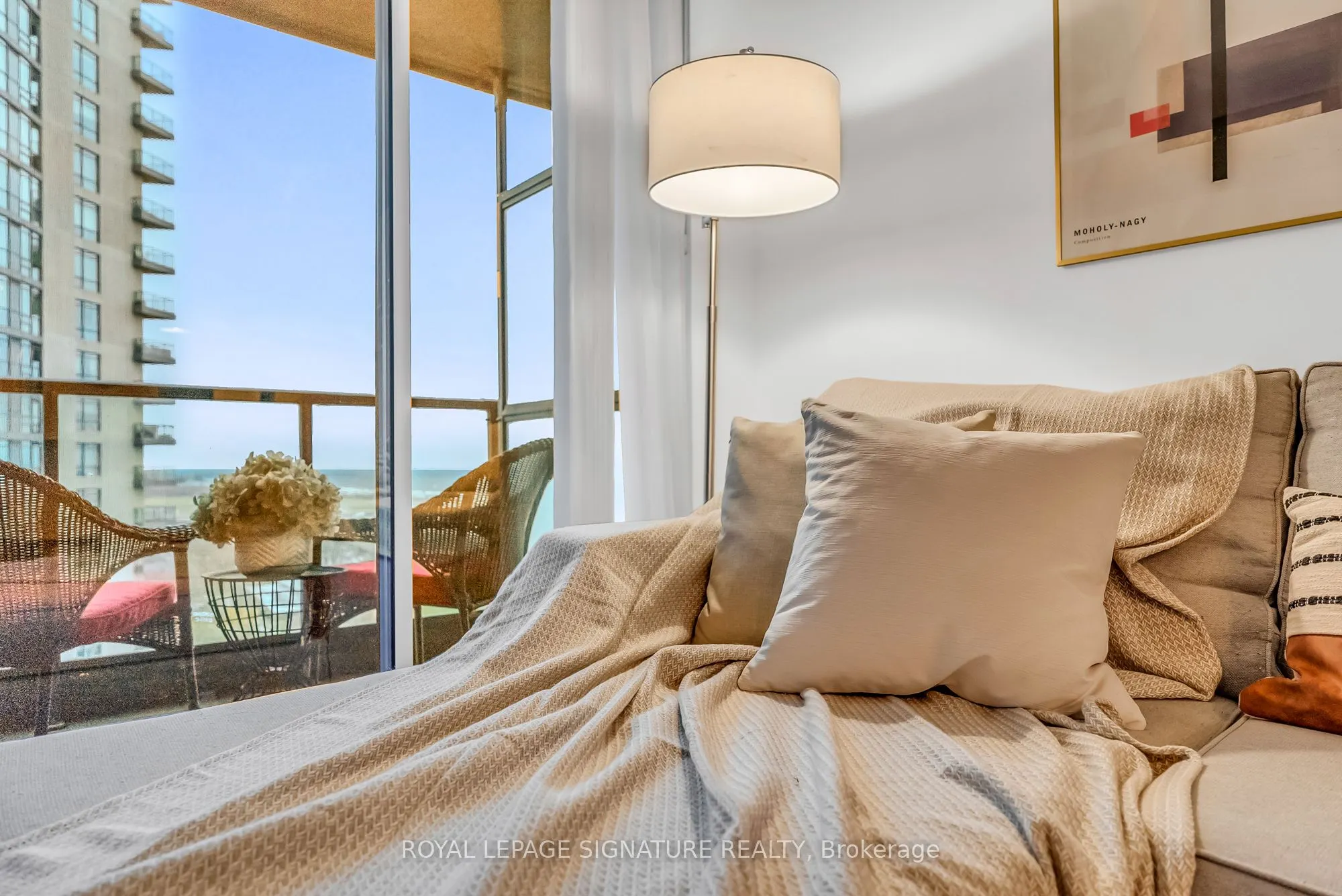 231 Fort York Boulevard, #1701