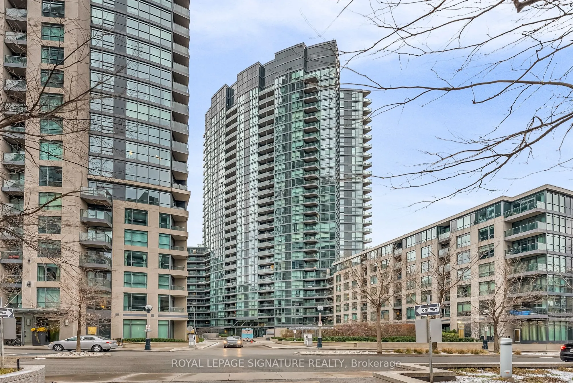231 Fort York Boulevard, #1701