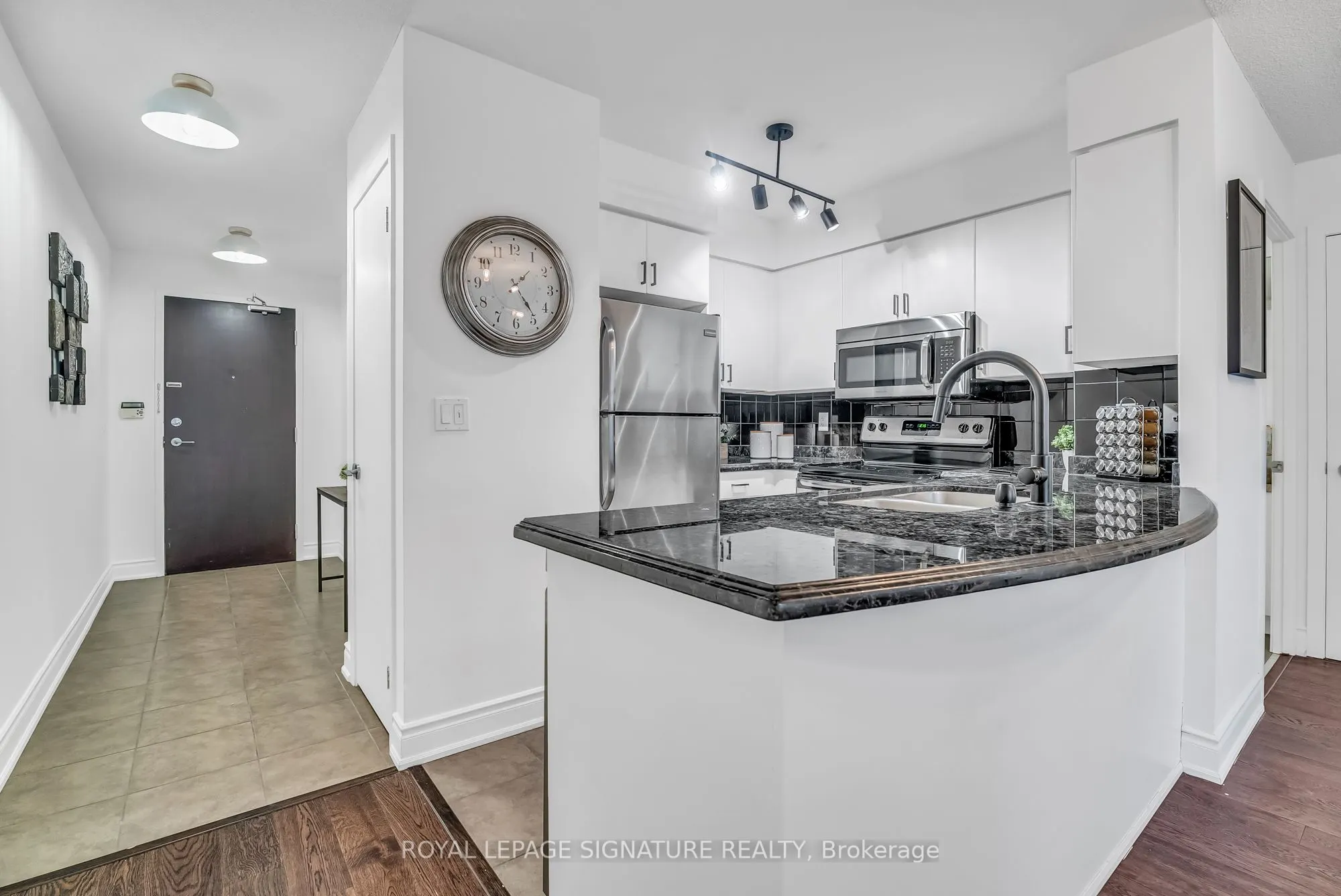 231 Fort York Boulevard, #1701
