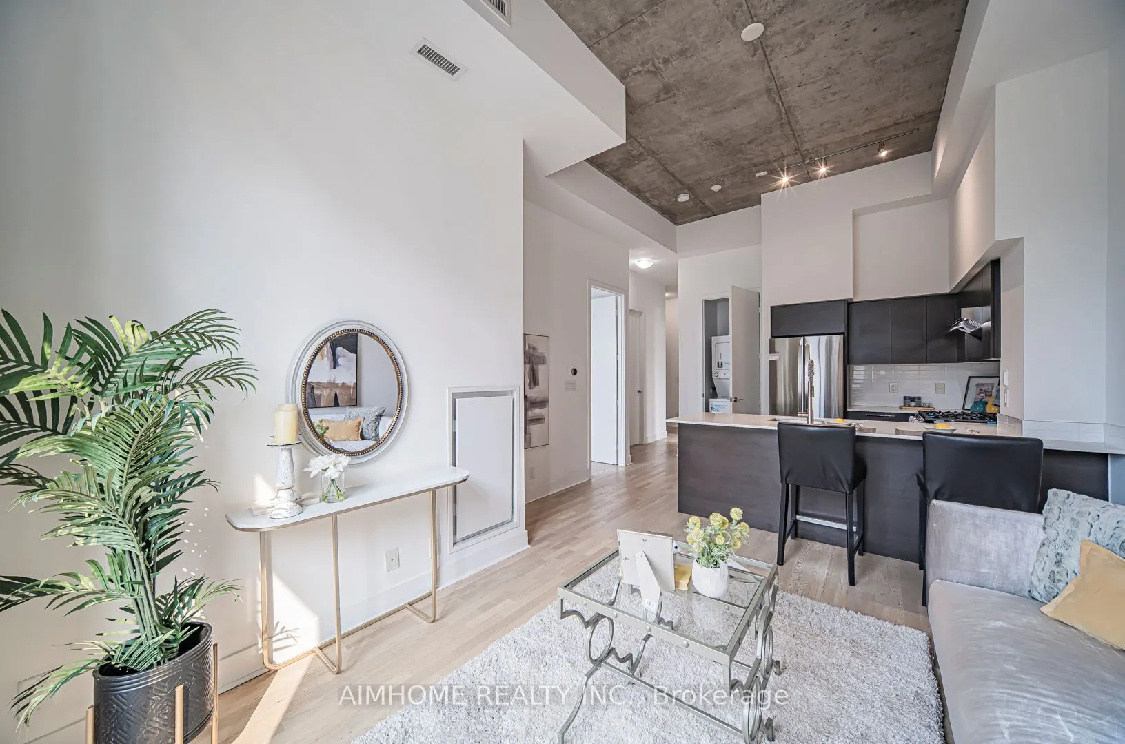 399 Adelaide Street, #1002