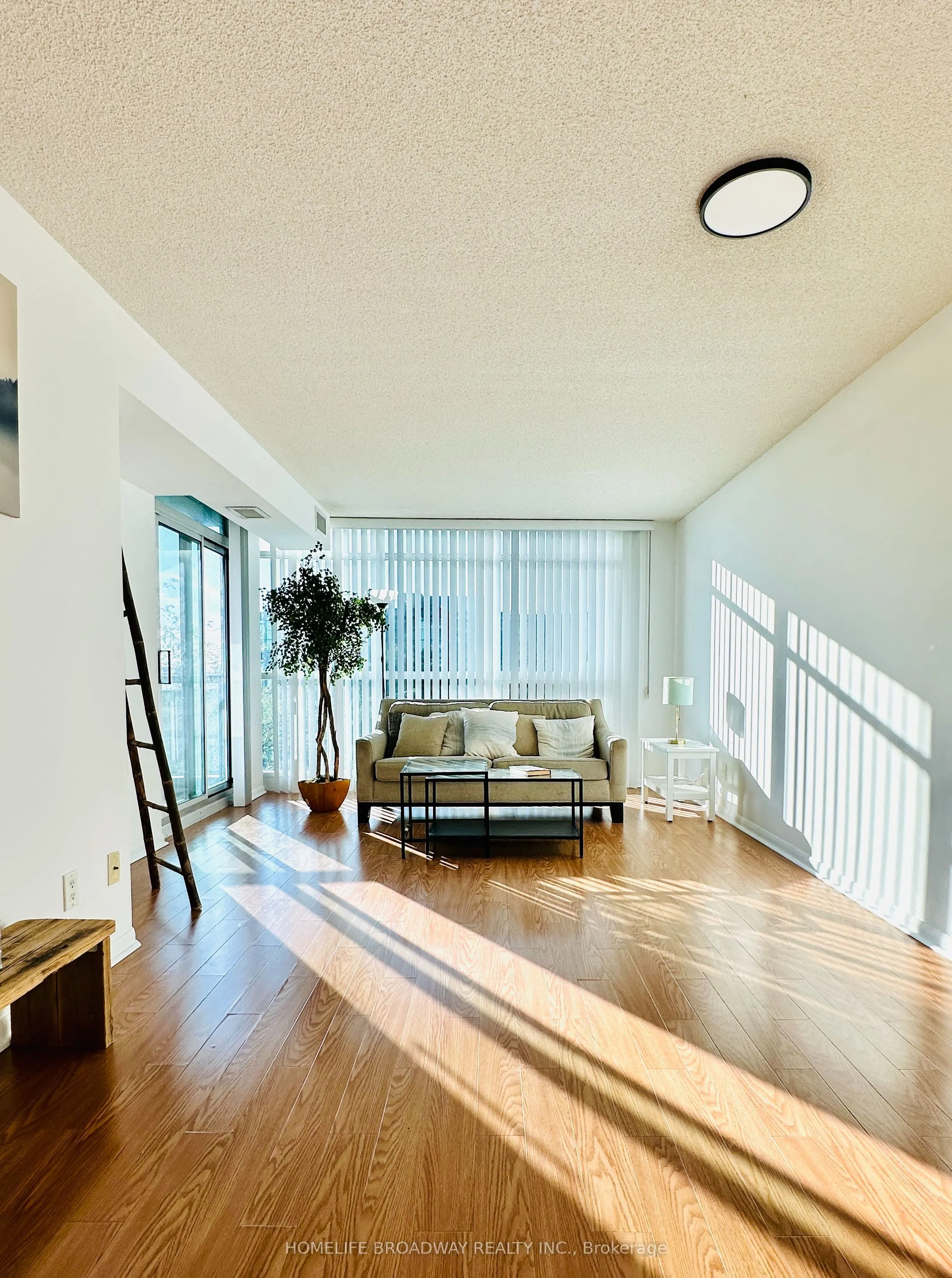 219 Fort York Boulevard, #1111