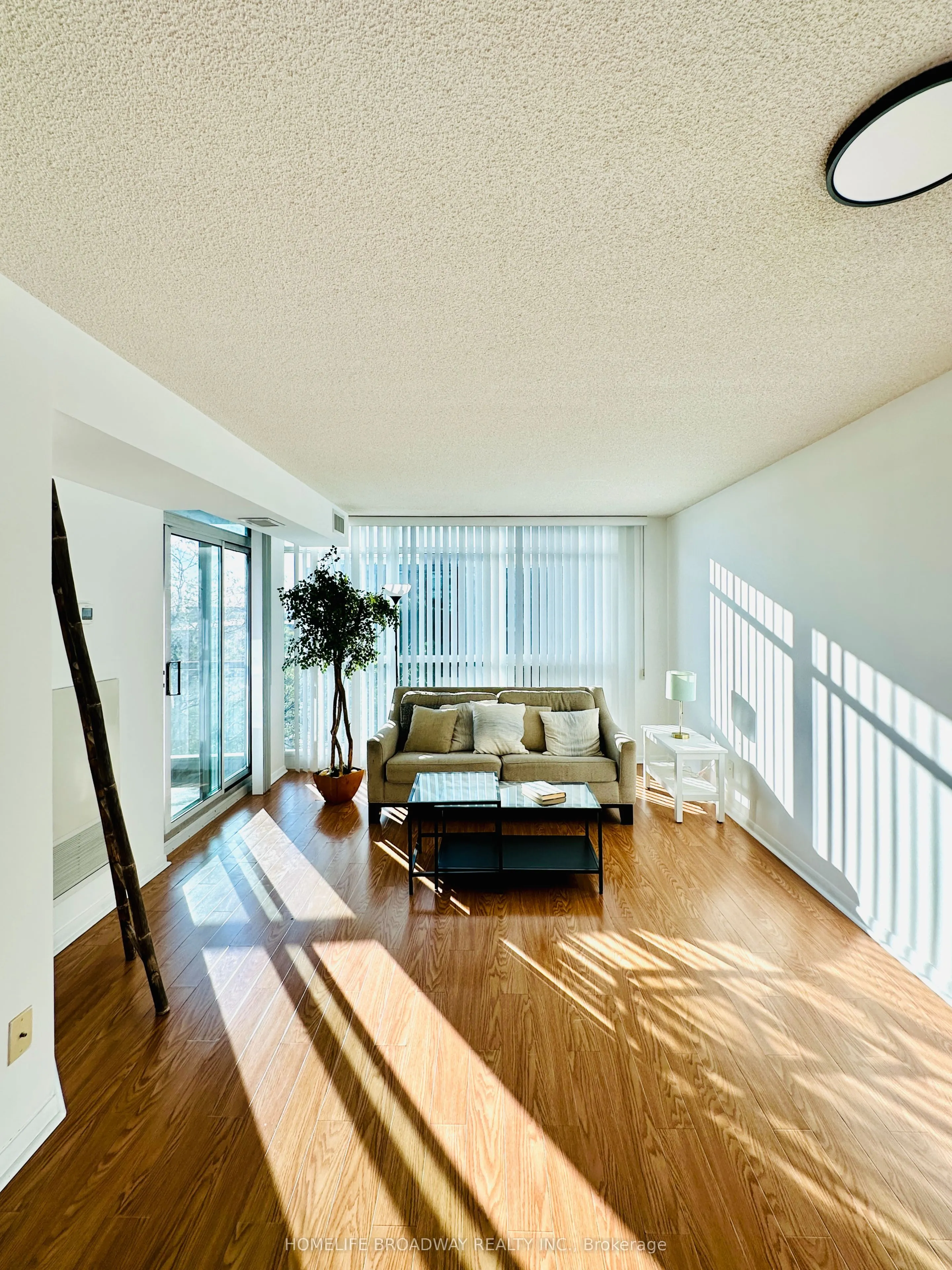 219 Fort York Boulevard, #1111