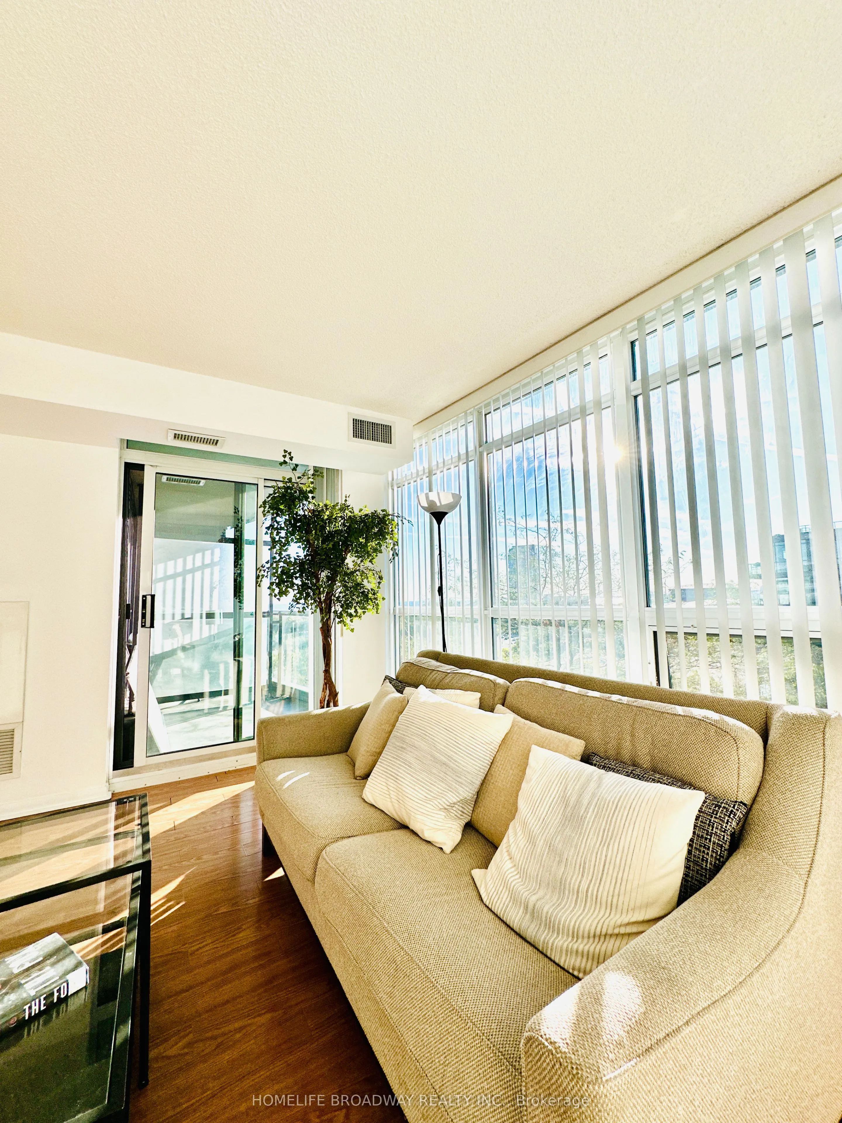 219 Fort York Boulevard, #1111