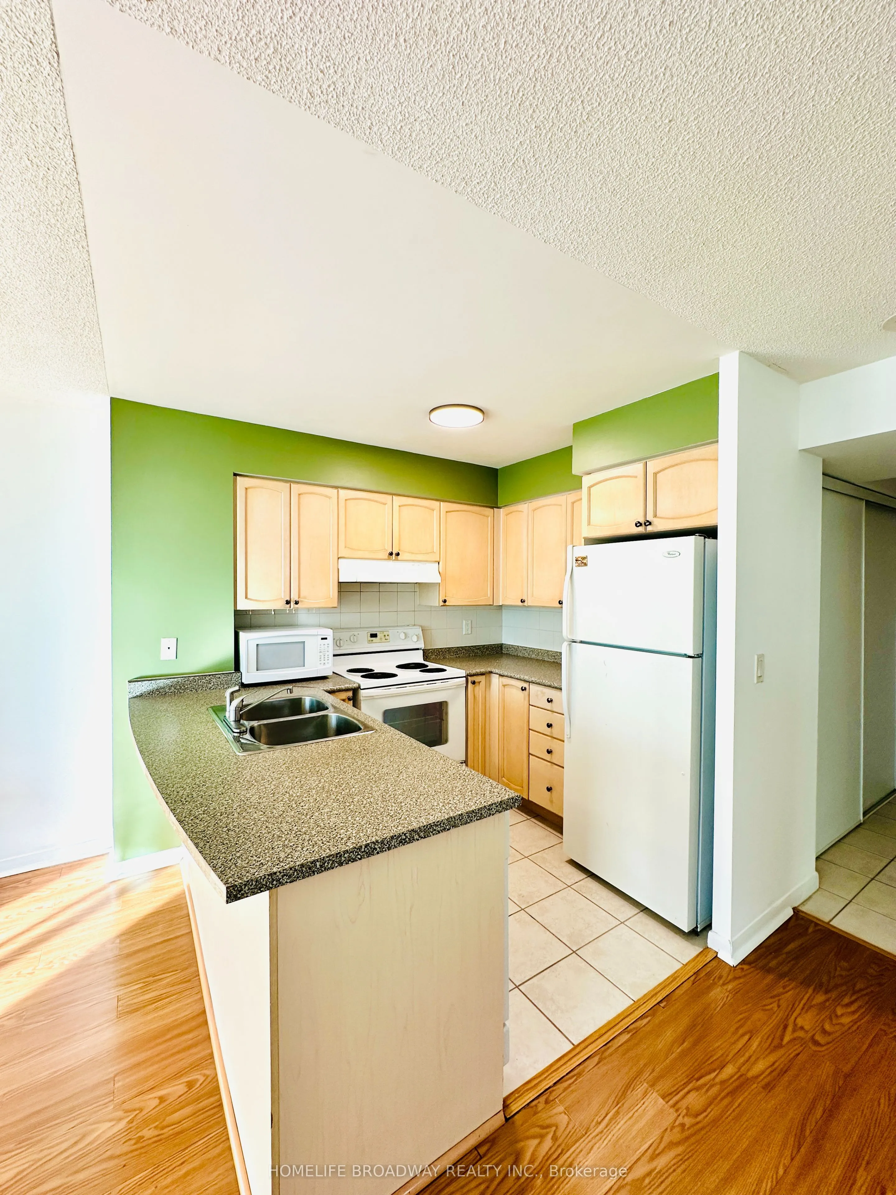 219 Fort York Boulevard, #1111