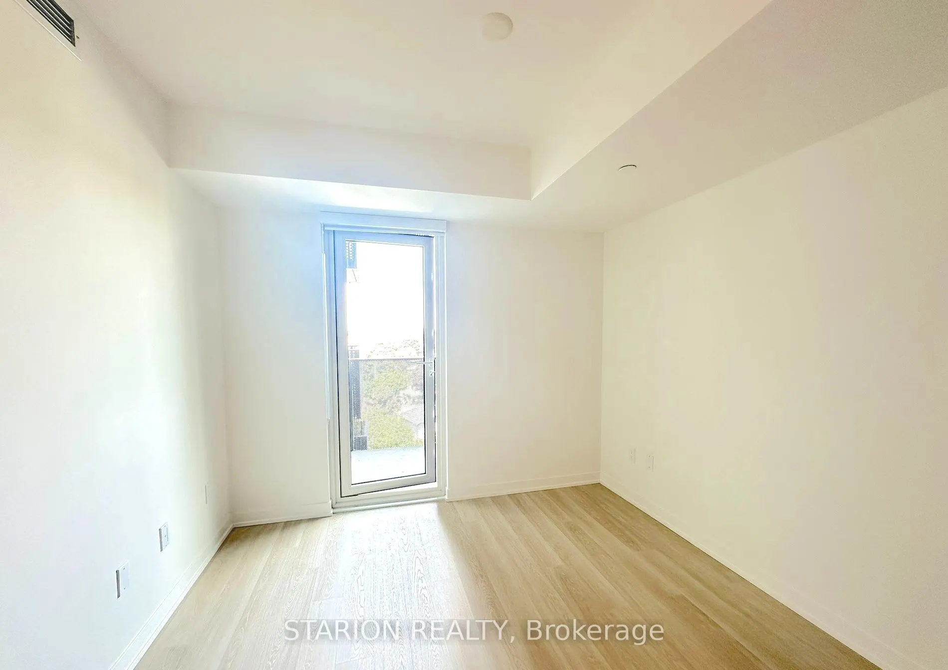500 Wilson Avenue, #609