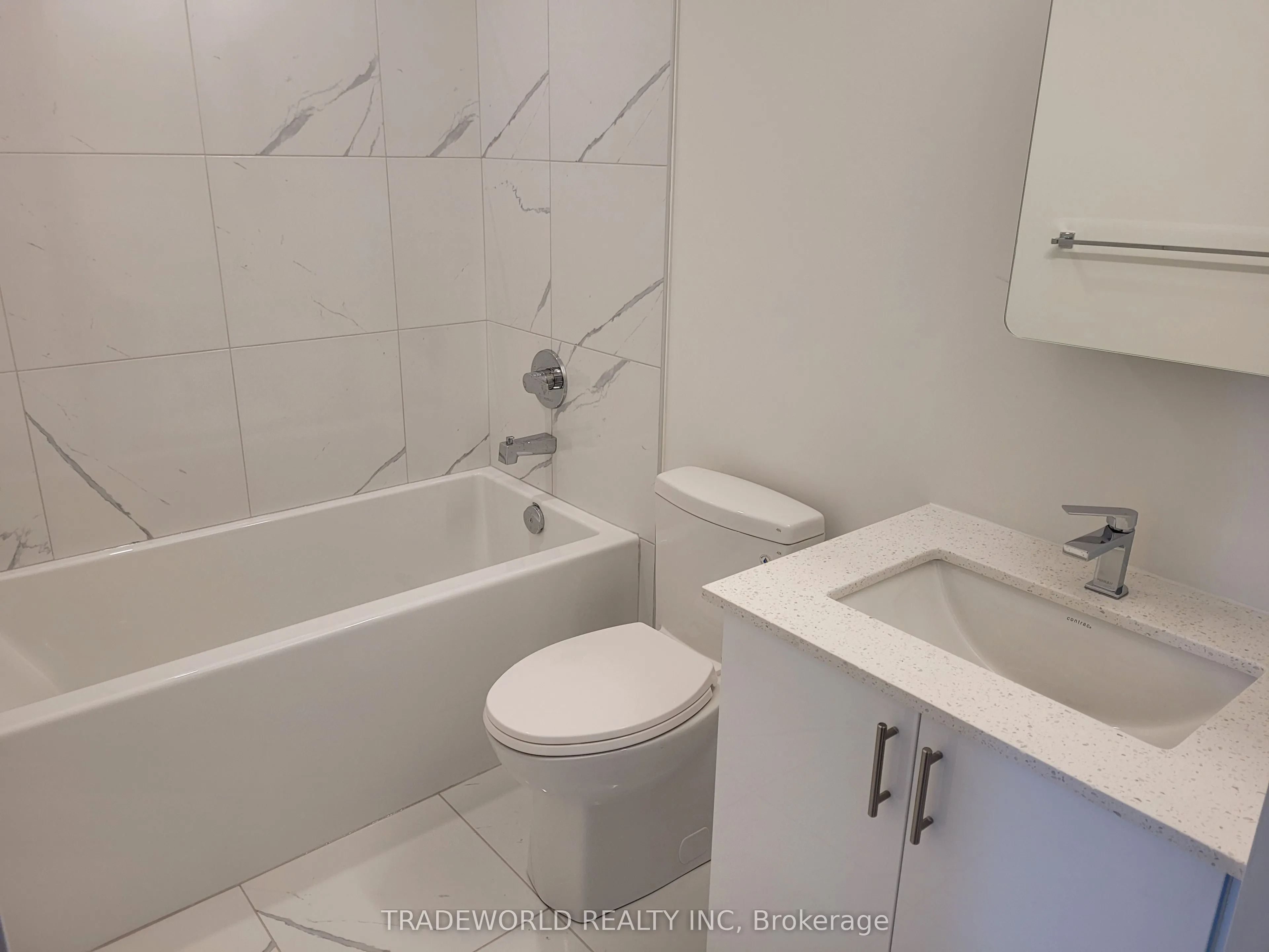 15 Ellerslie Avenue, #601