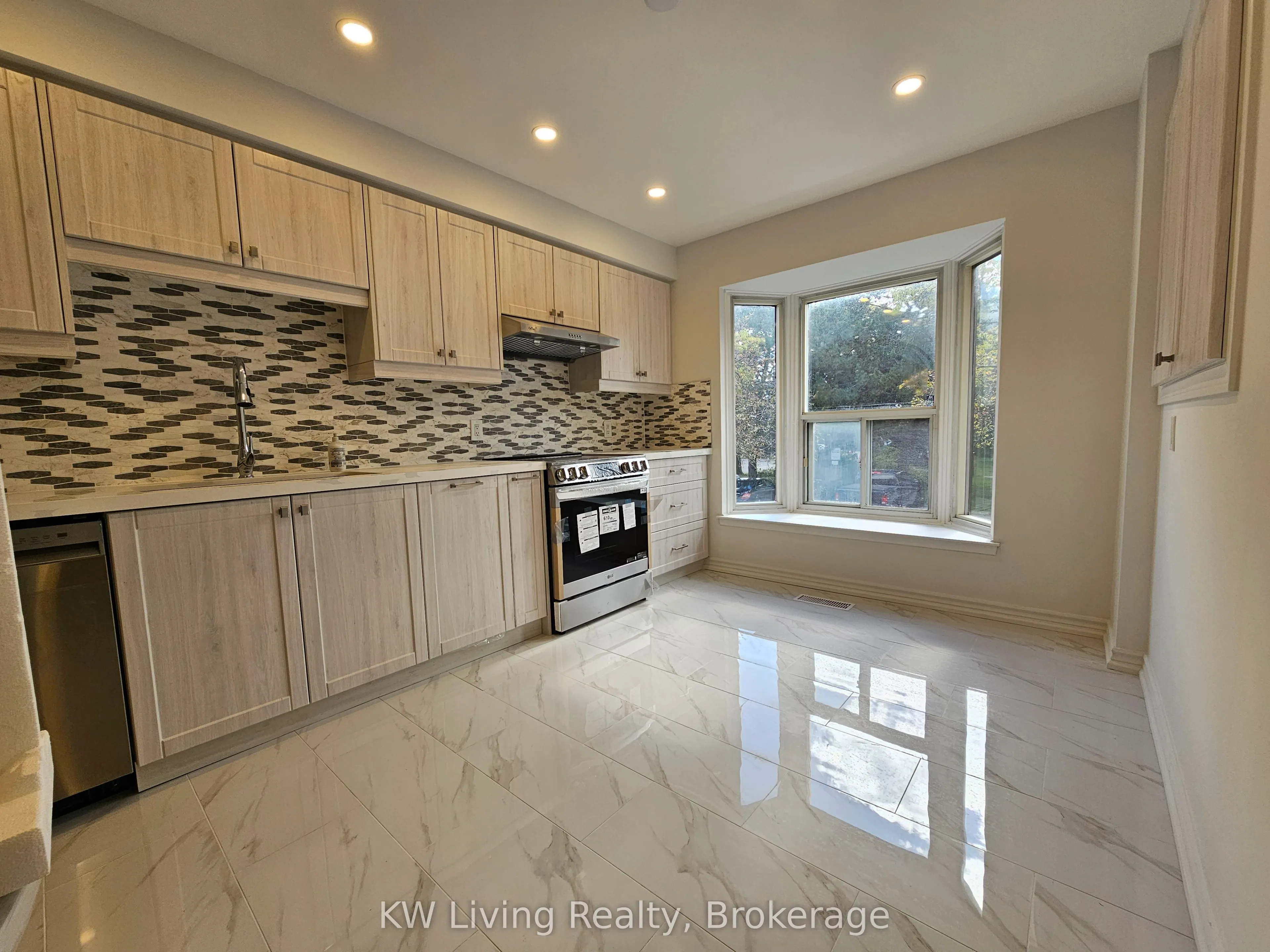 89 Gypsy Roseway, #61