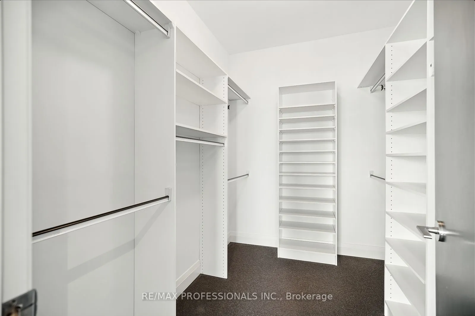 1430 Yonge Street, #1401