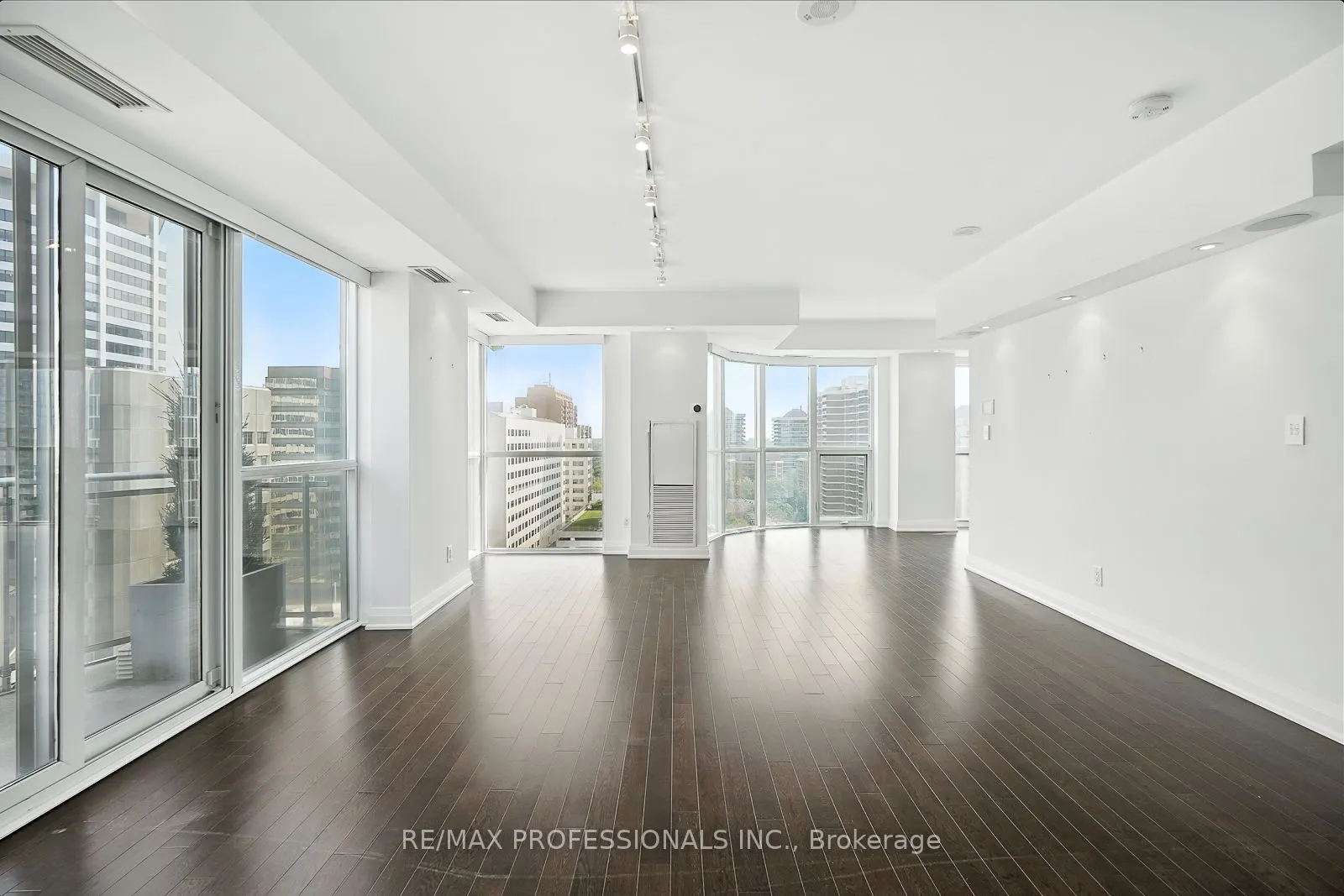 1430 Yonge Street, #1401