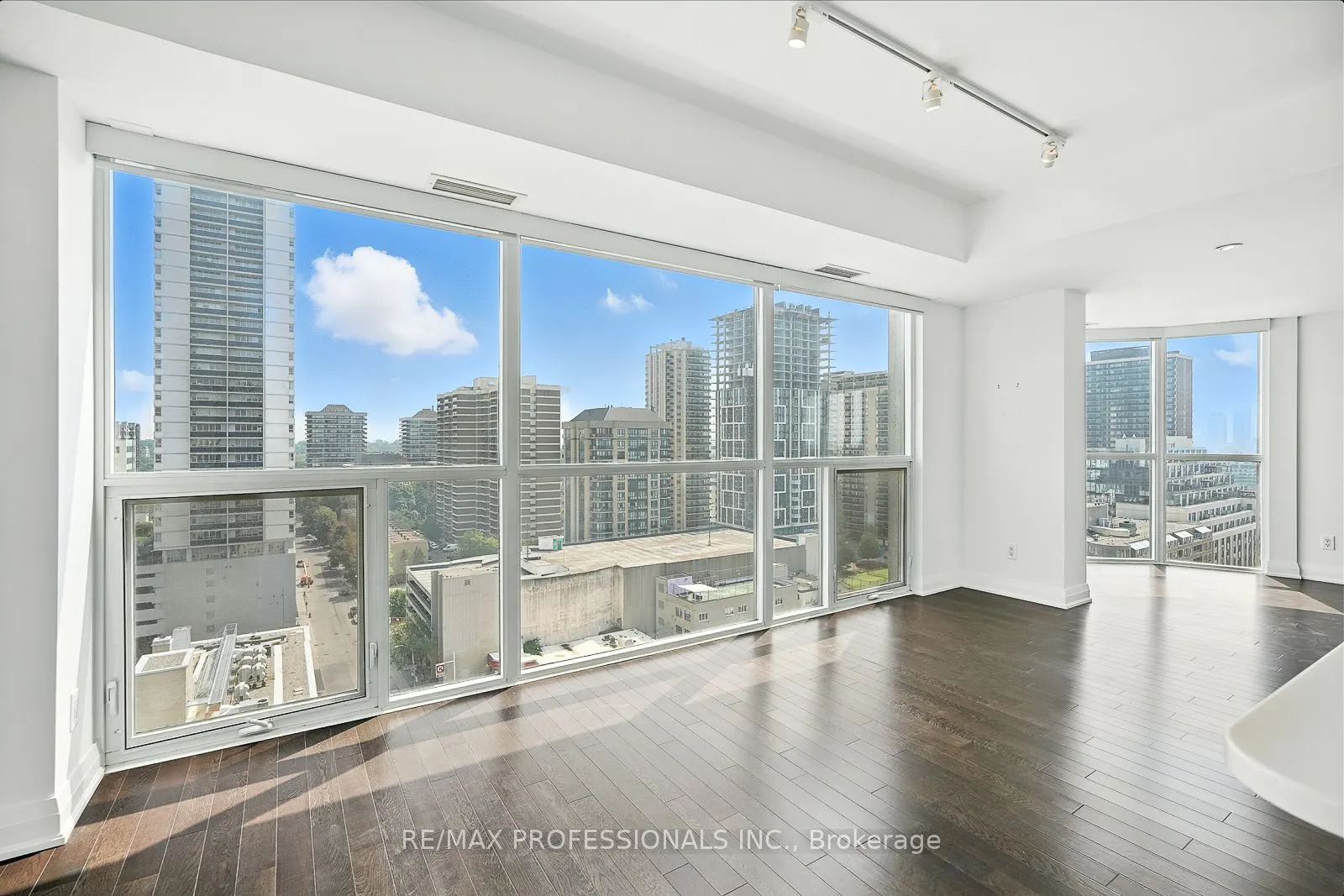 1430 Yonge Street, #1401