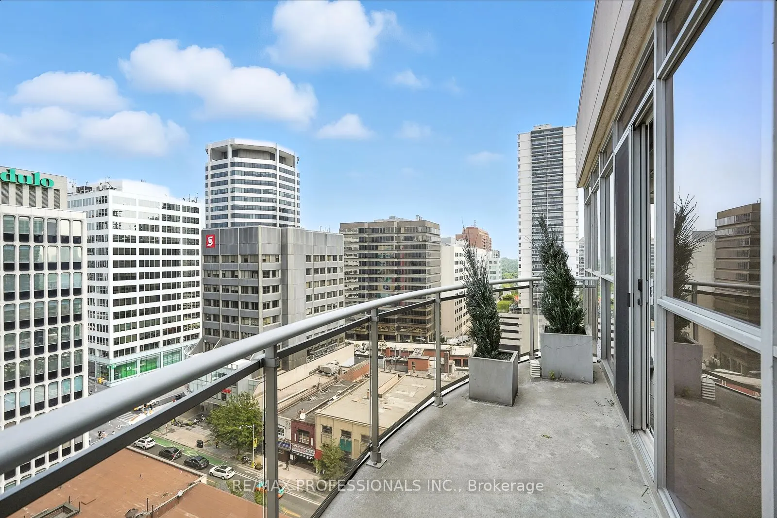 1430 Yonge Street, #1401