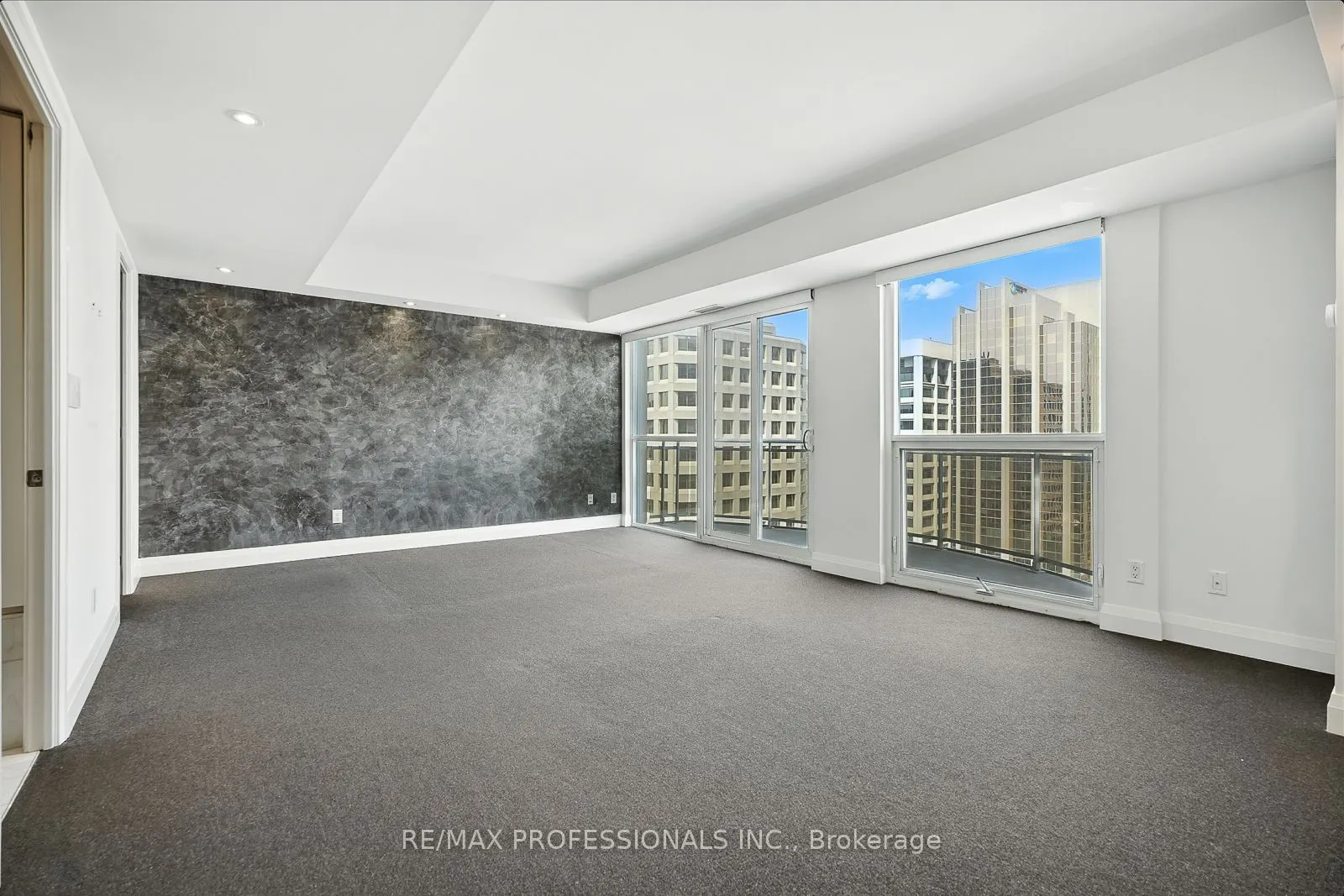 1430 Yonge Street, #1401