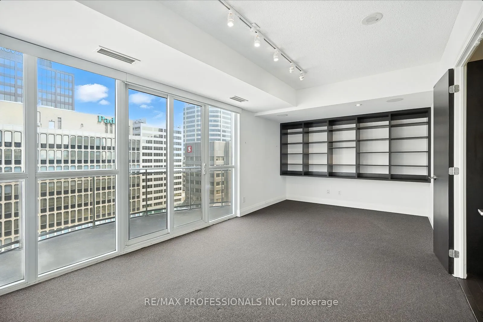 1430 Yonge Street, #1401