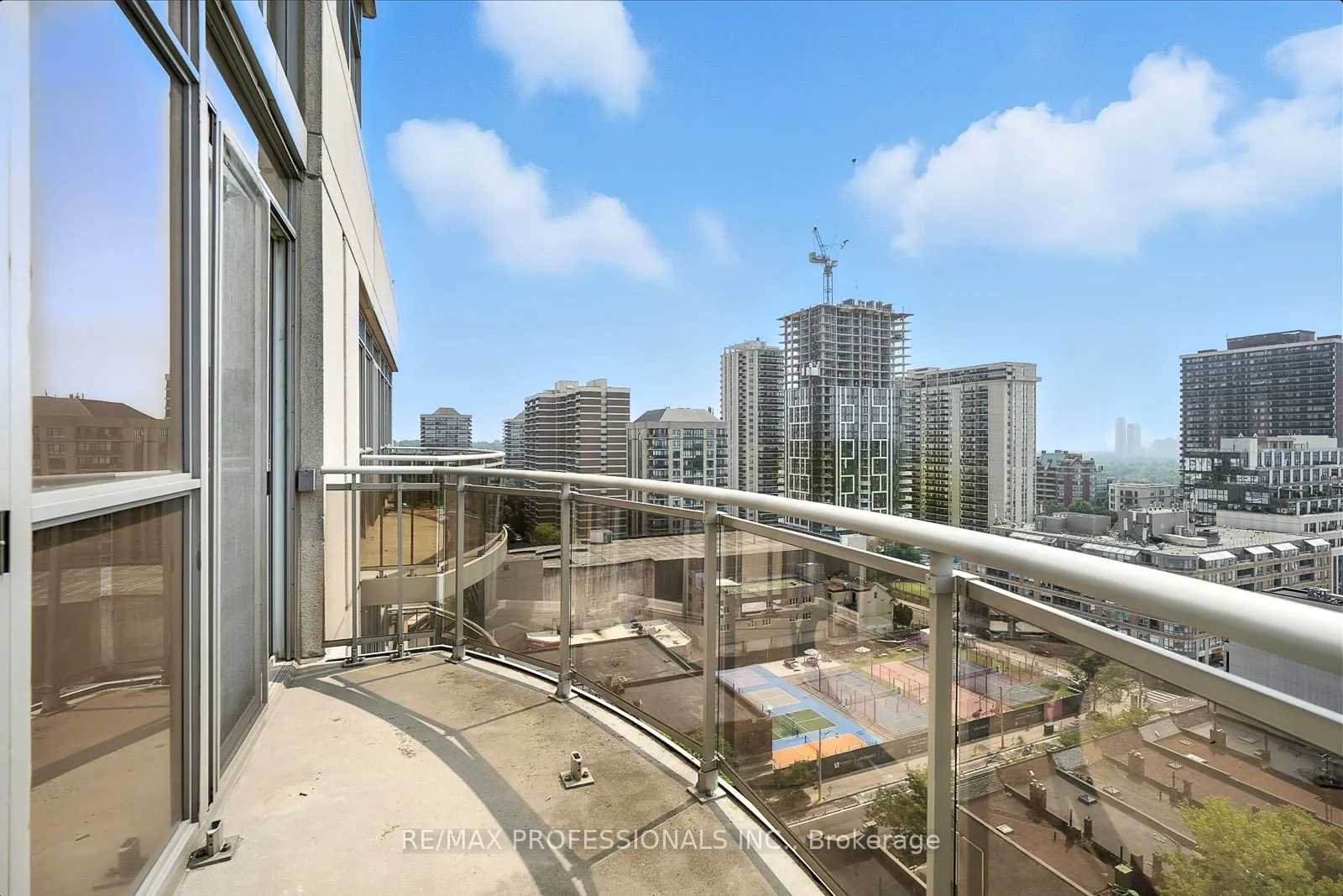 1430 Yonge Street, #1401