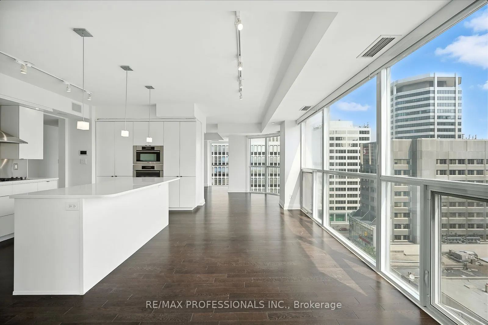 1430 Yonge Street, #1401