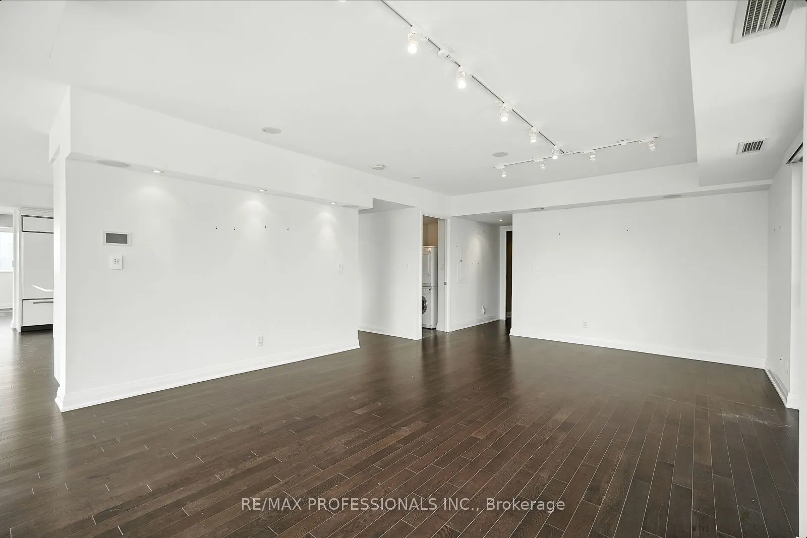 1430 Yonge Street, #1401