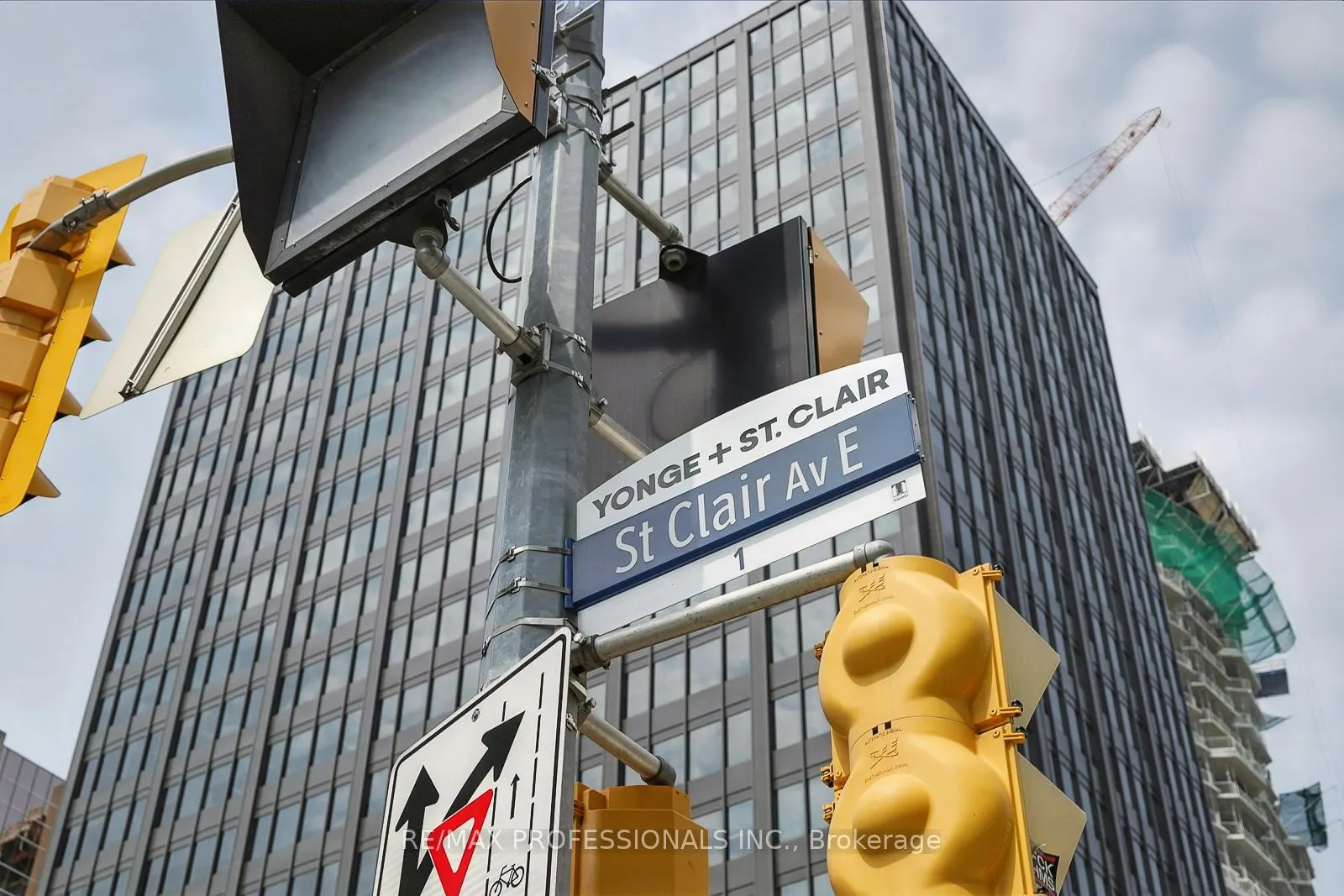 1430 Yonge Street, #1401