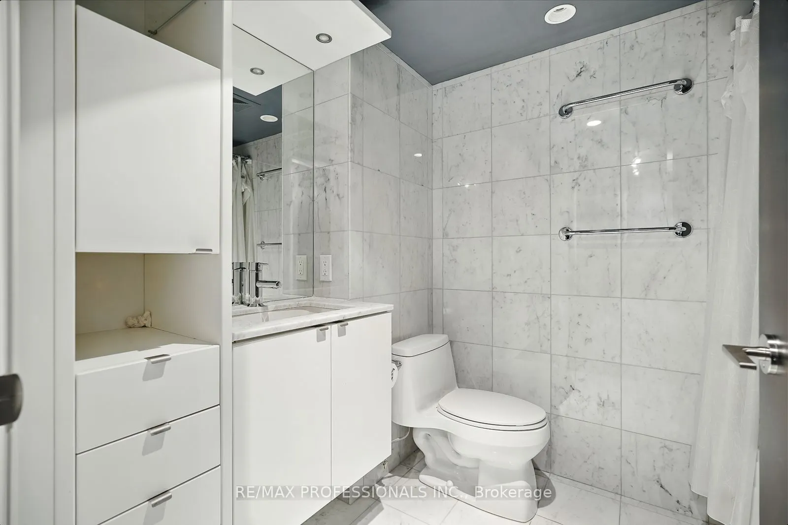 1430 Yonge Street, #1401