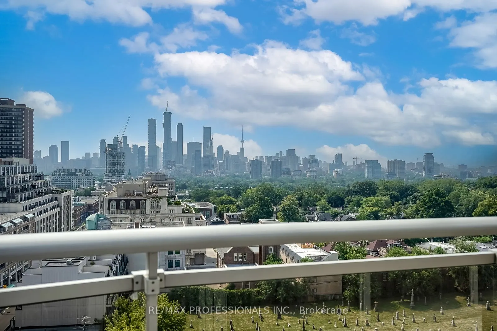 1430 Yonge Street, #1401