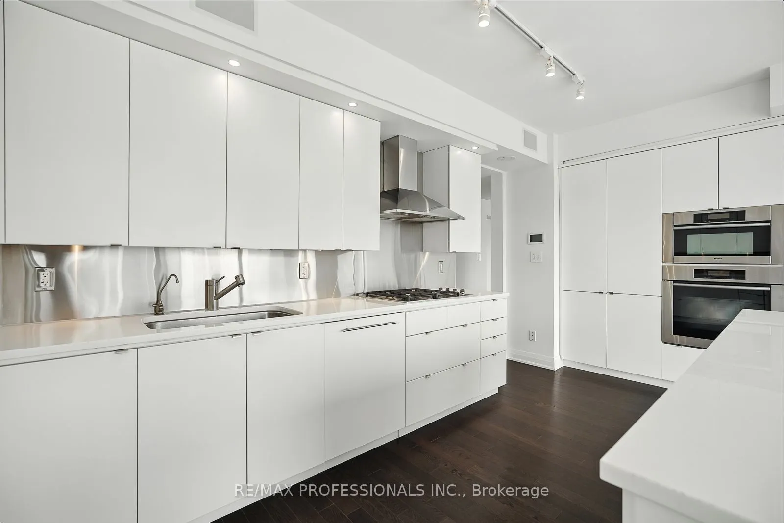 1430 Yonge Street, #1401