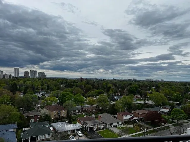 128 Fairview Mall Drive, #1006