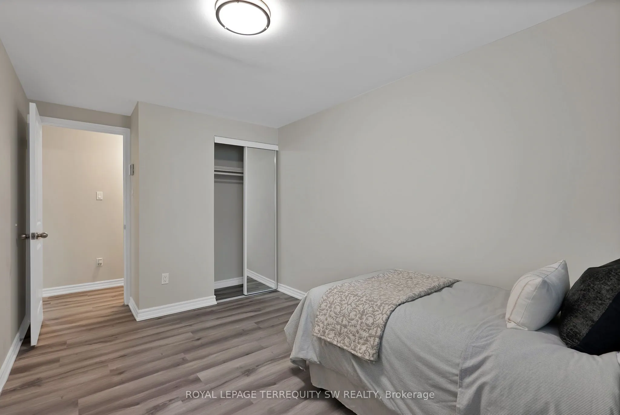 158 Woody Vine Way, #233