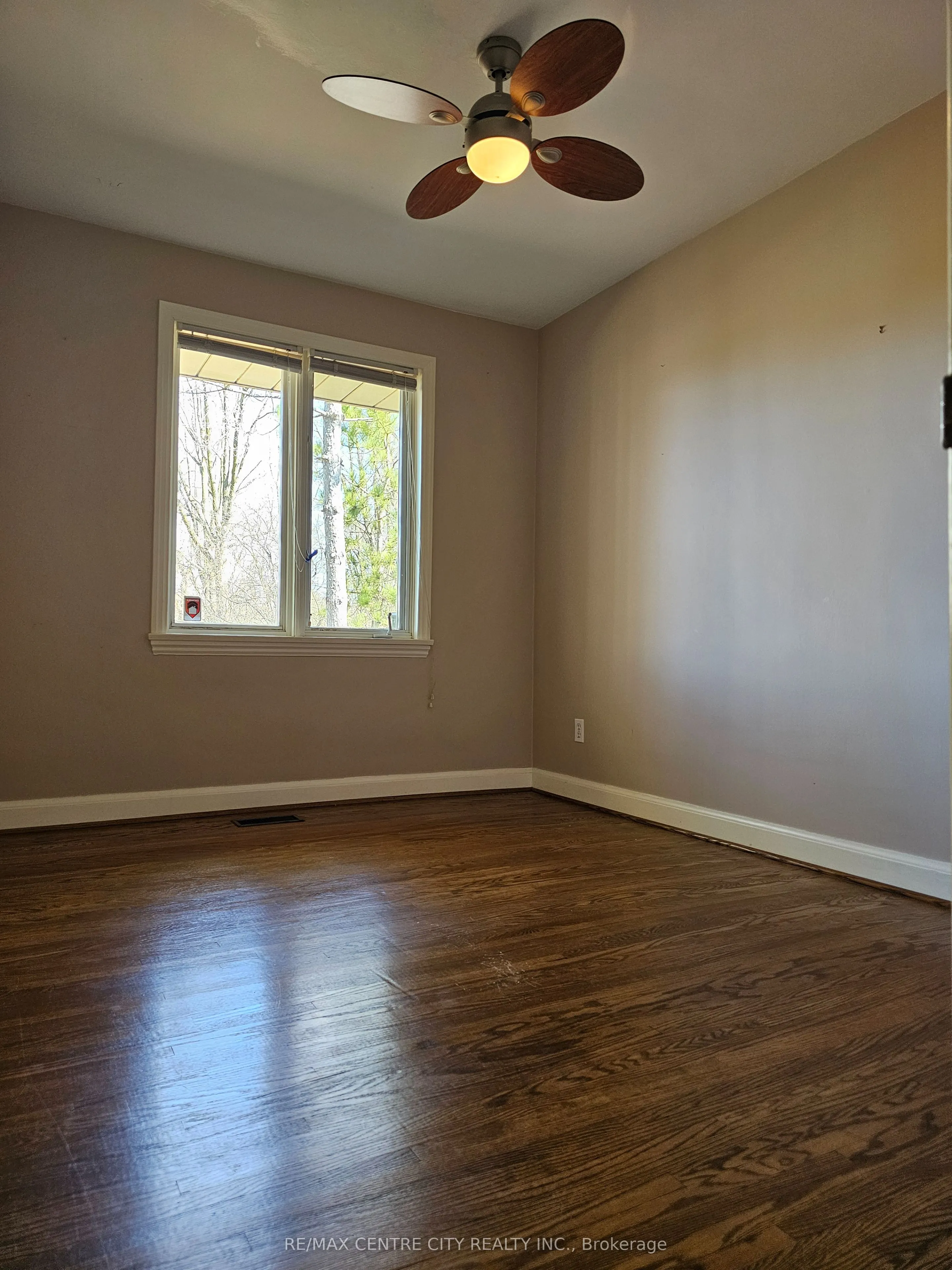 274 Burnett Avenue