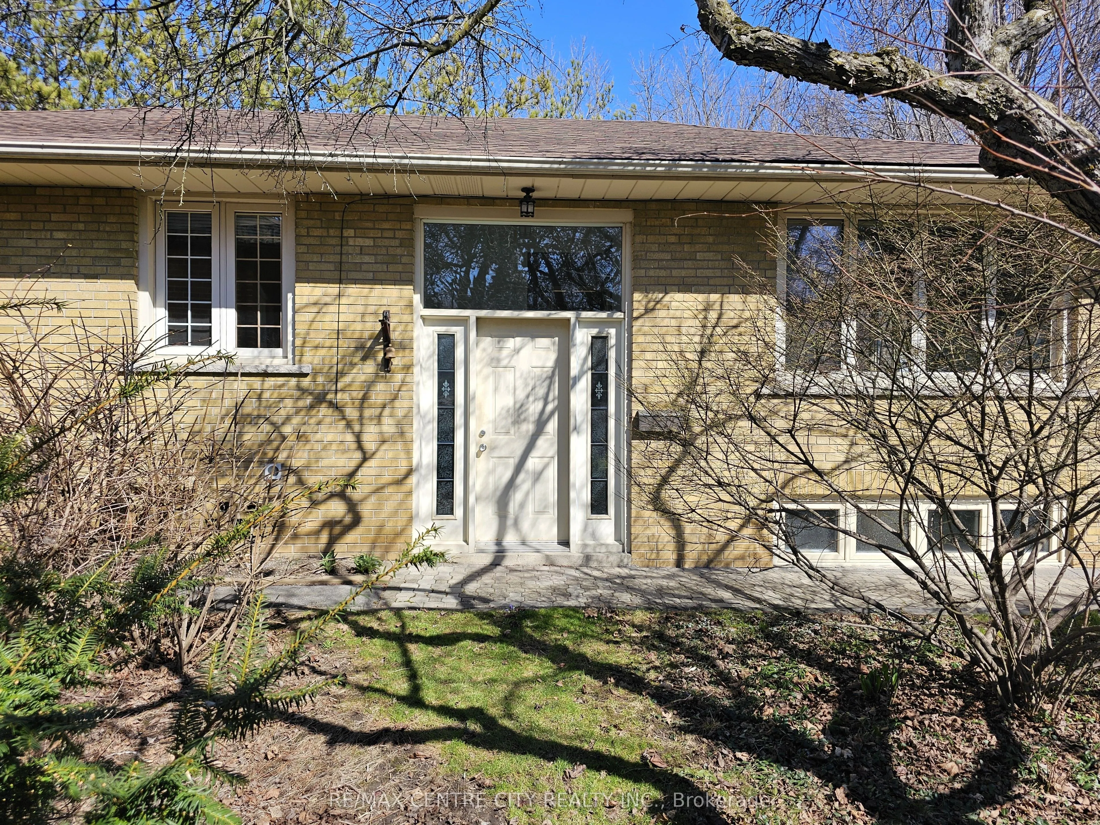 274 Burnett Avenue
