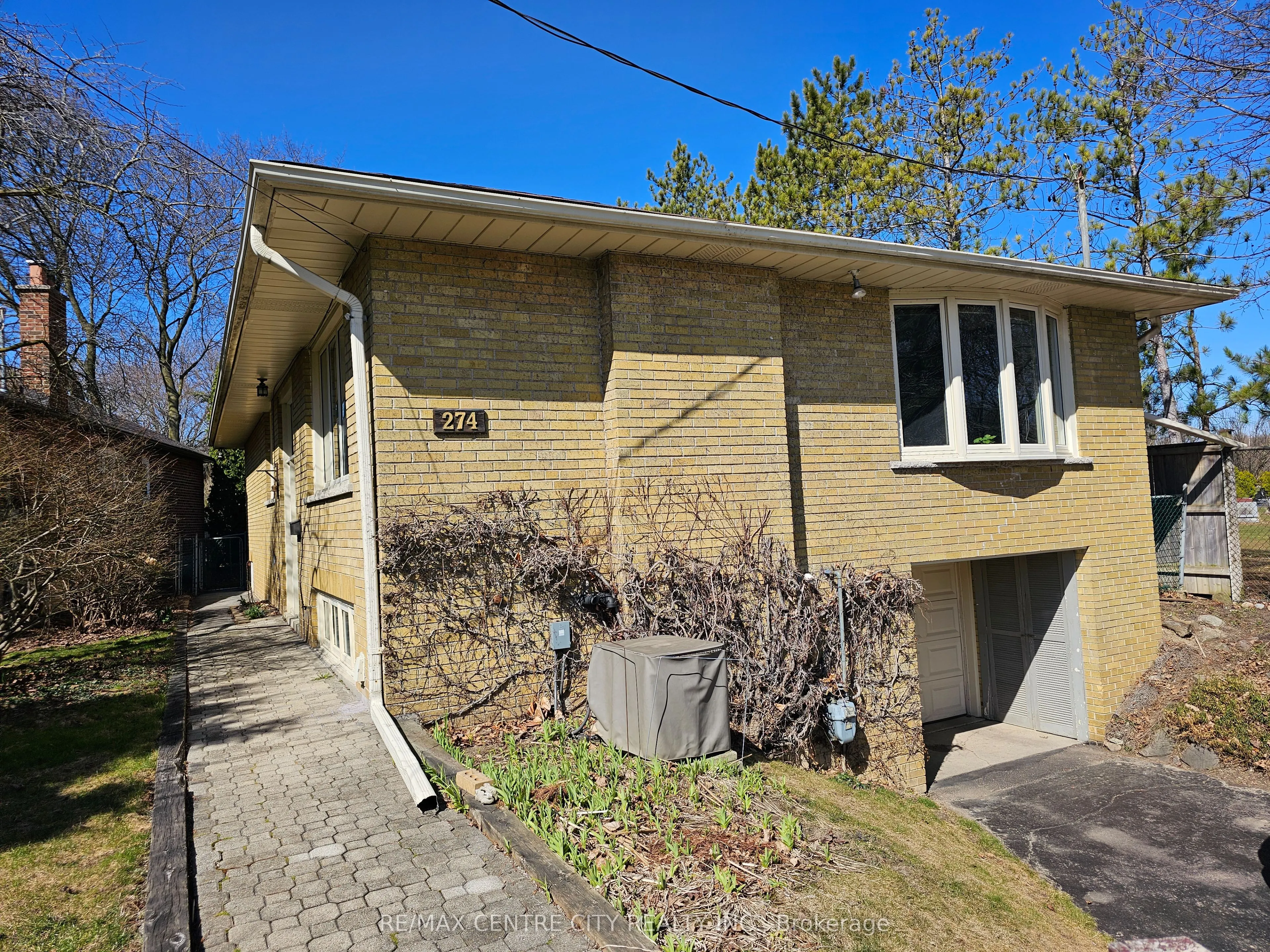 274 Burnett Avenue