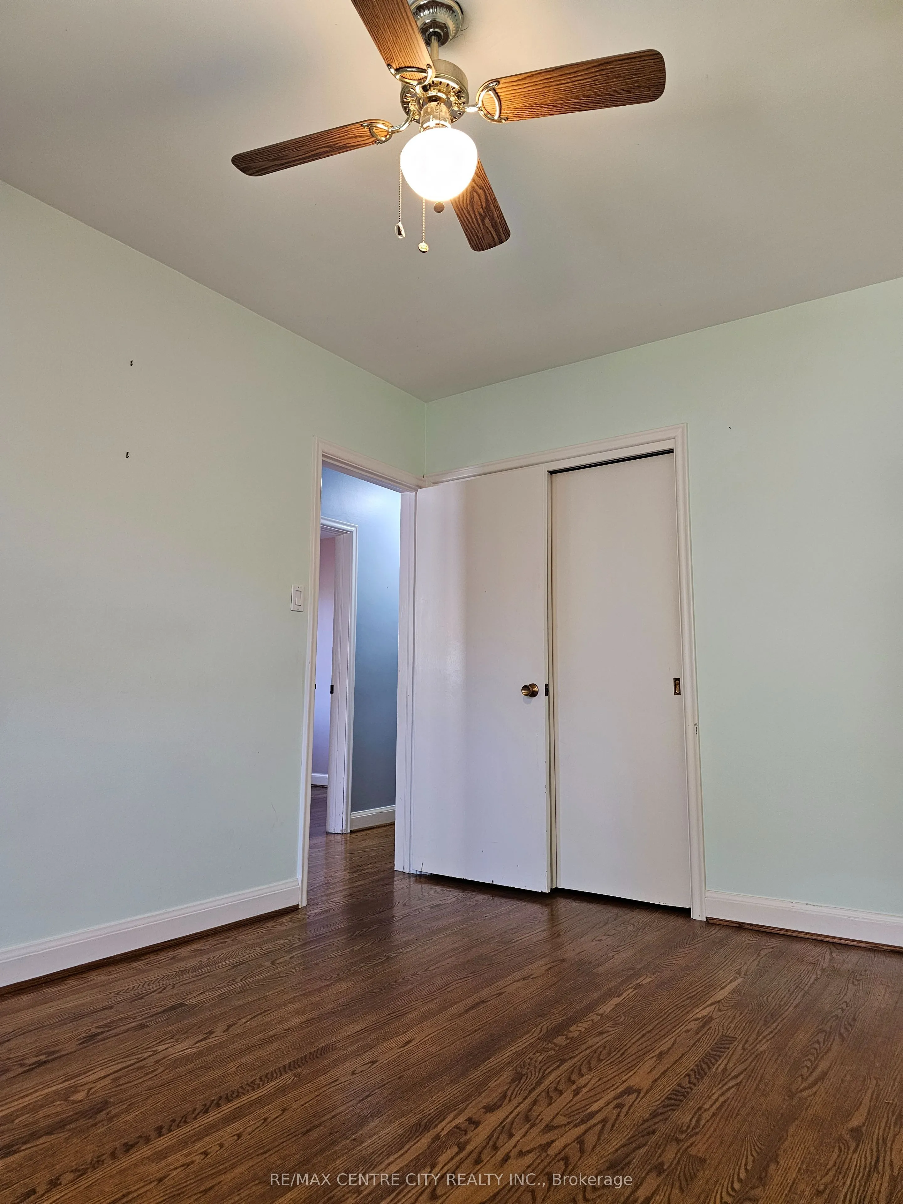 274 Burnett Avenue