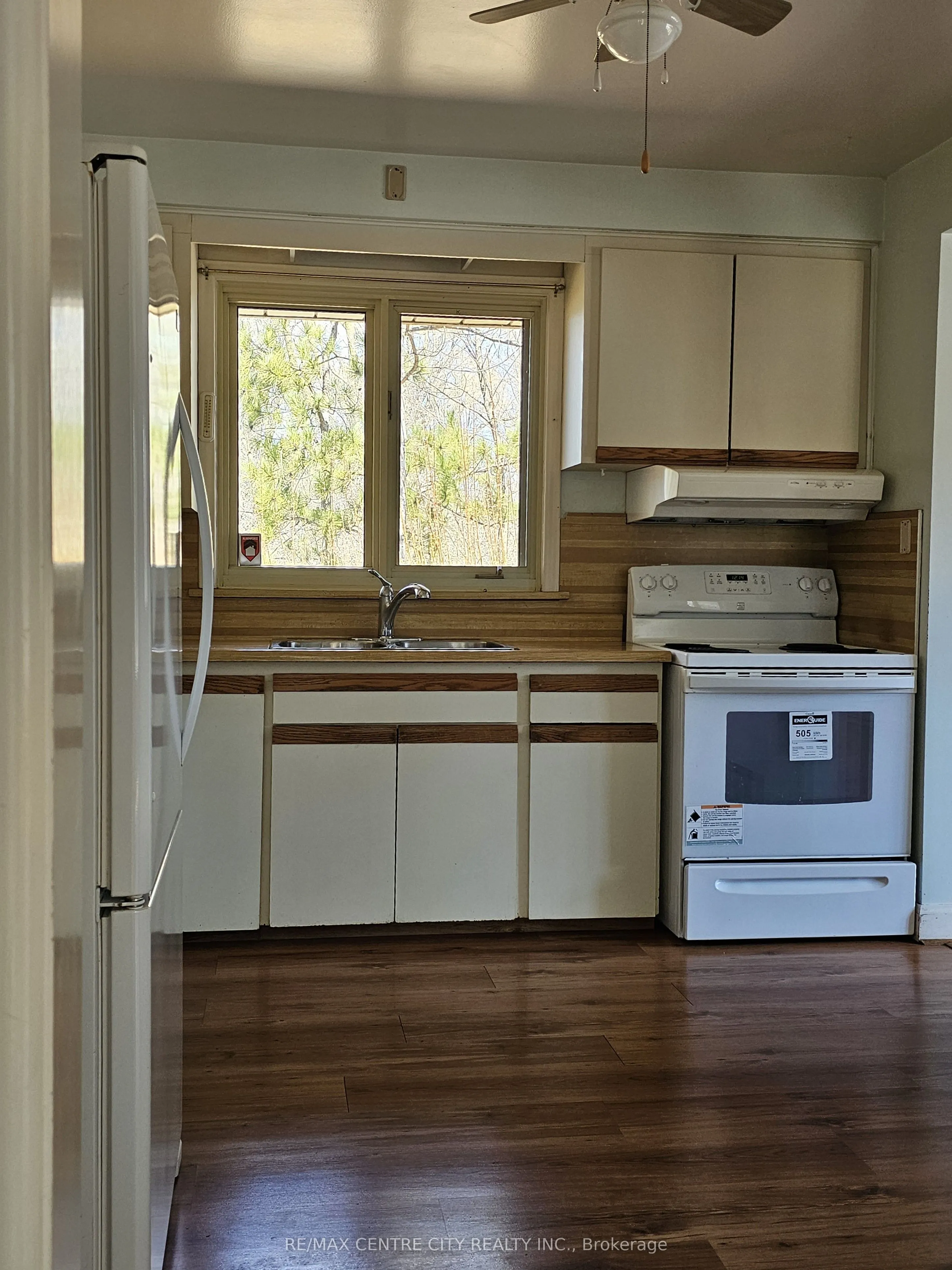 274 Burnett Avenue
