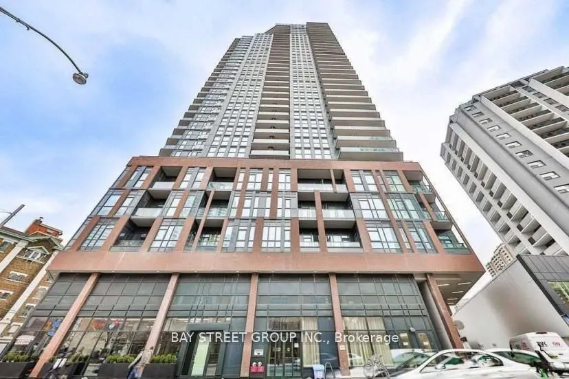 159 Wellesley Street E, #2511