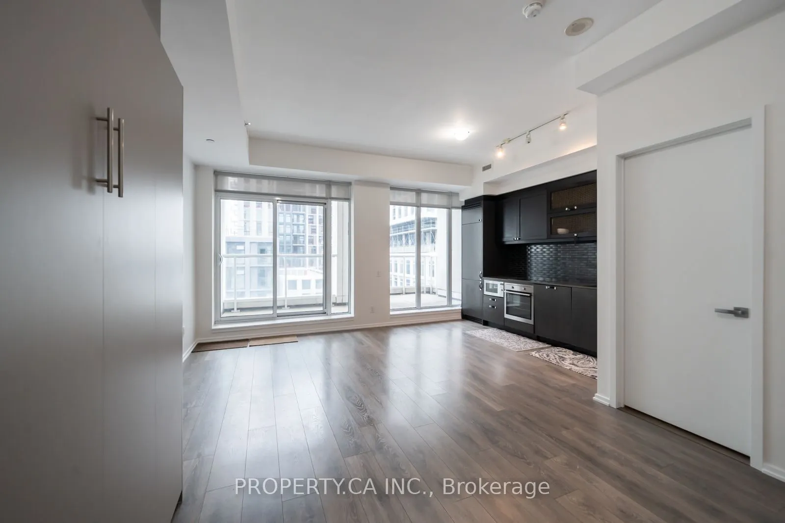 783 Bathurst Street, #712