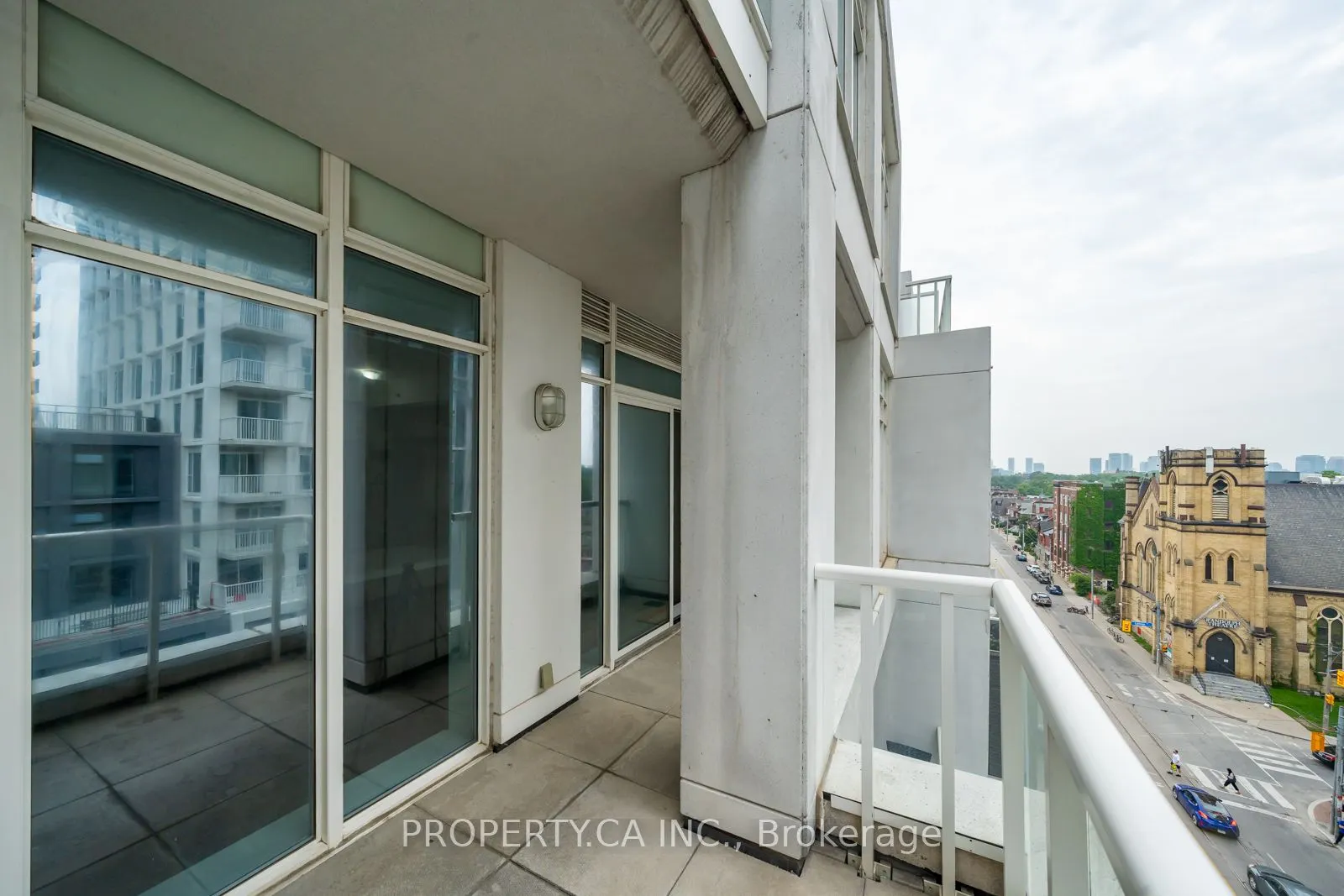 783 Bathurst Street, #712