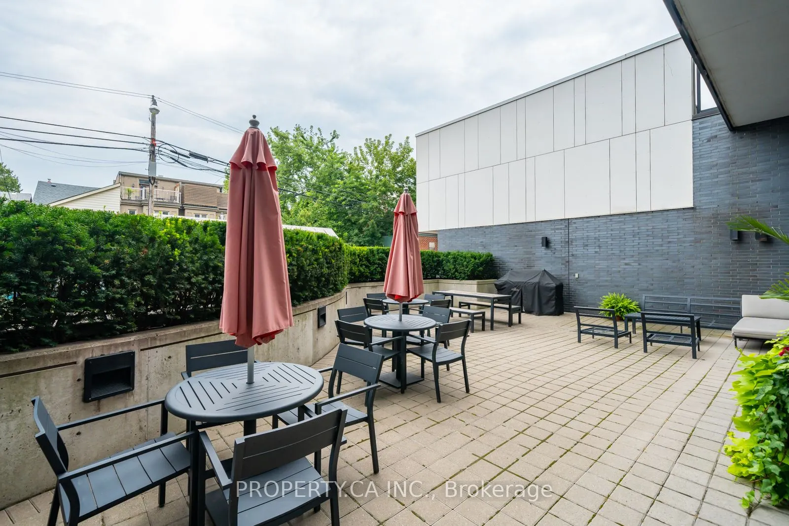 783 Bathurst Street, #712