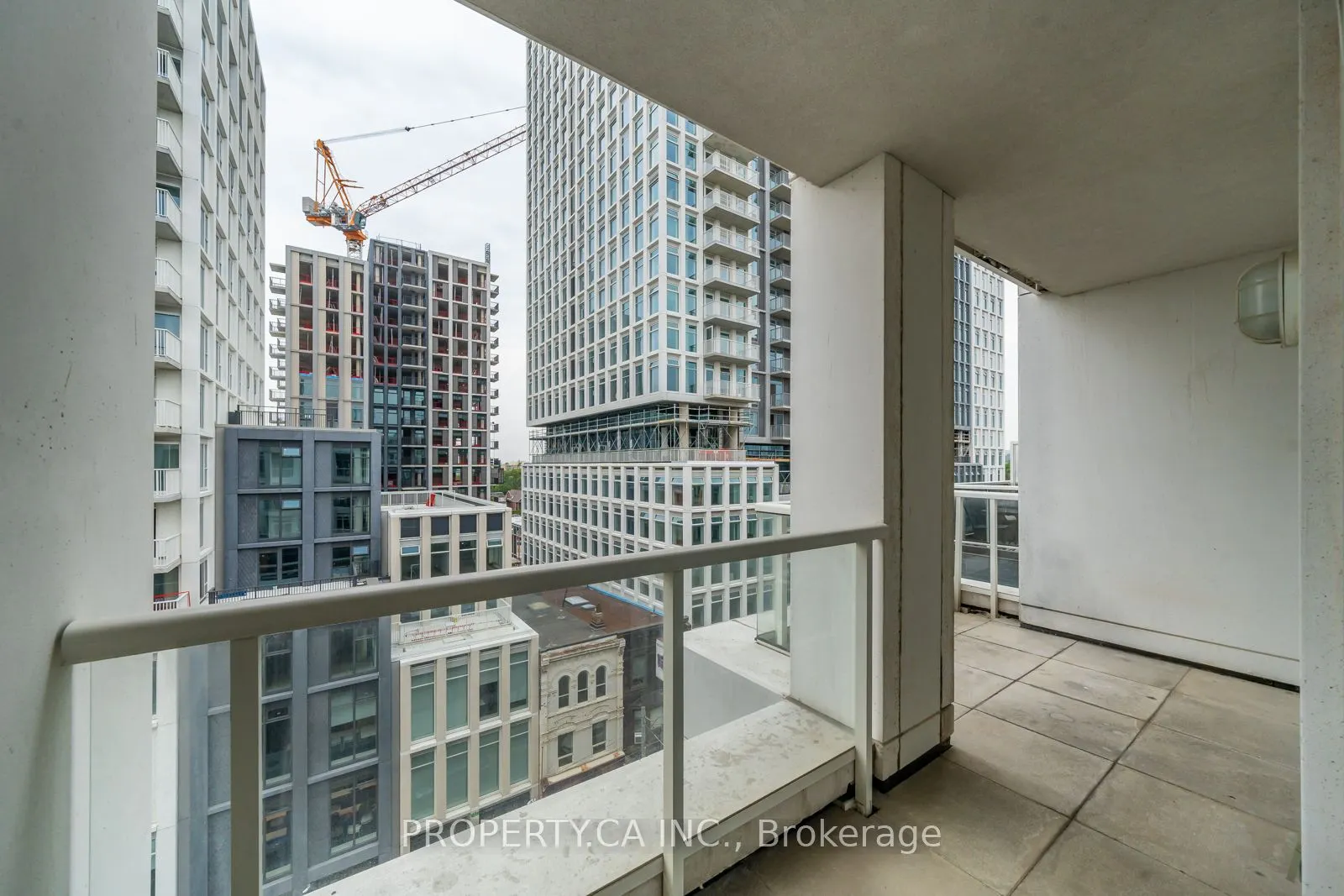 783 Bathurst Street, #712
