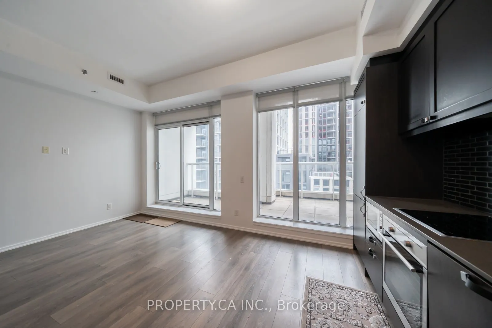 783 Bathurst Street, #712