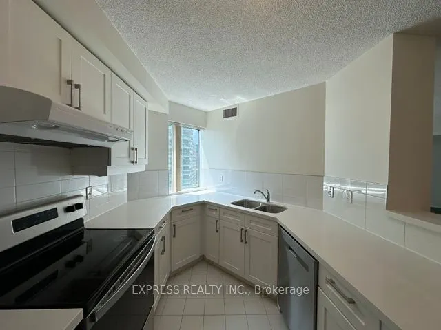 10 Yonge Street, #1713