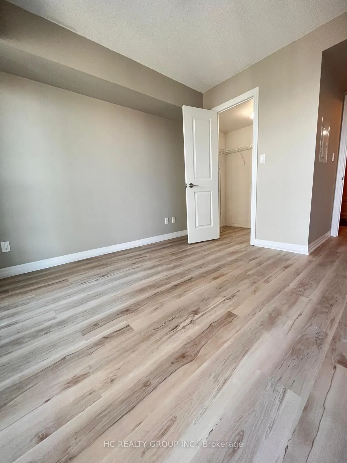 2015 Sheppard Avenue, #1811