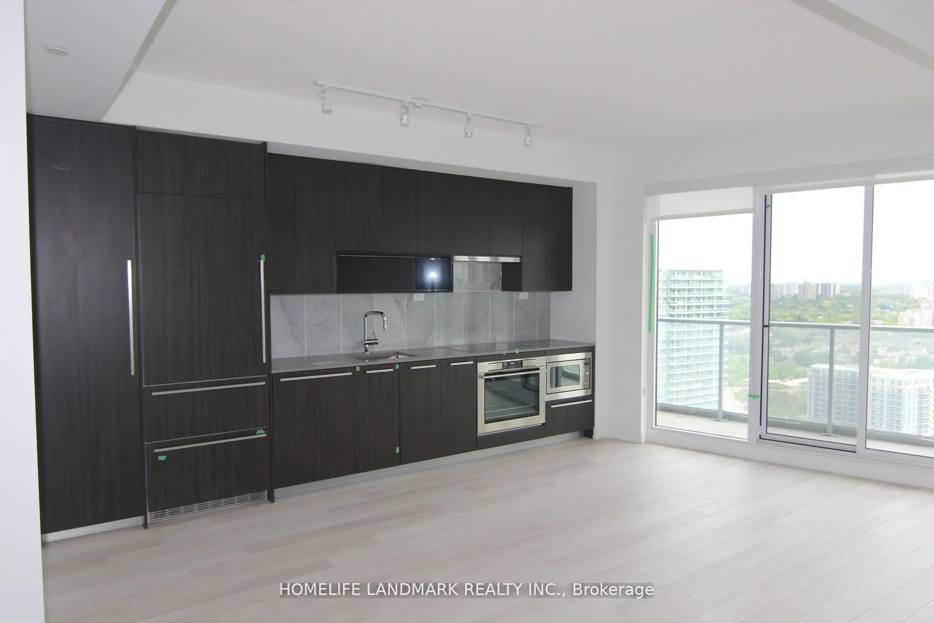 117 McMahon Drive, #2710