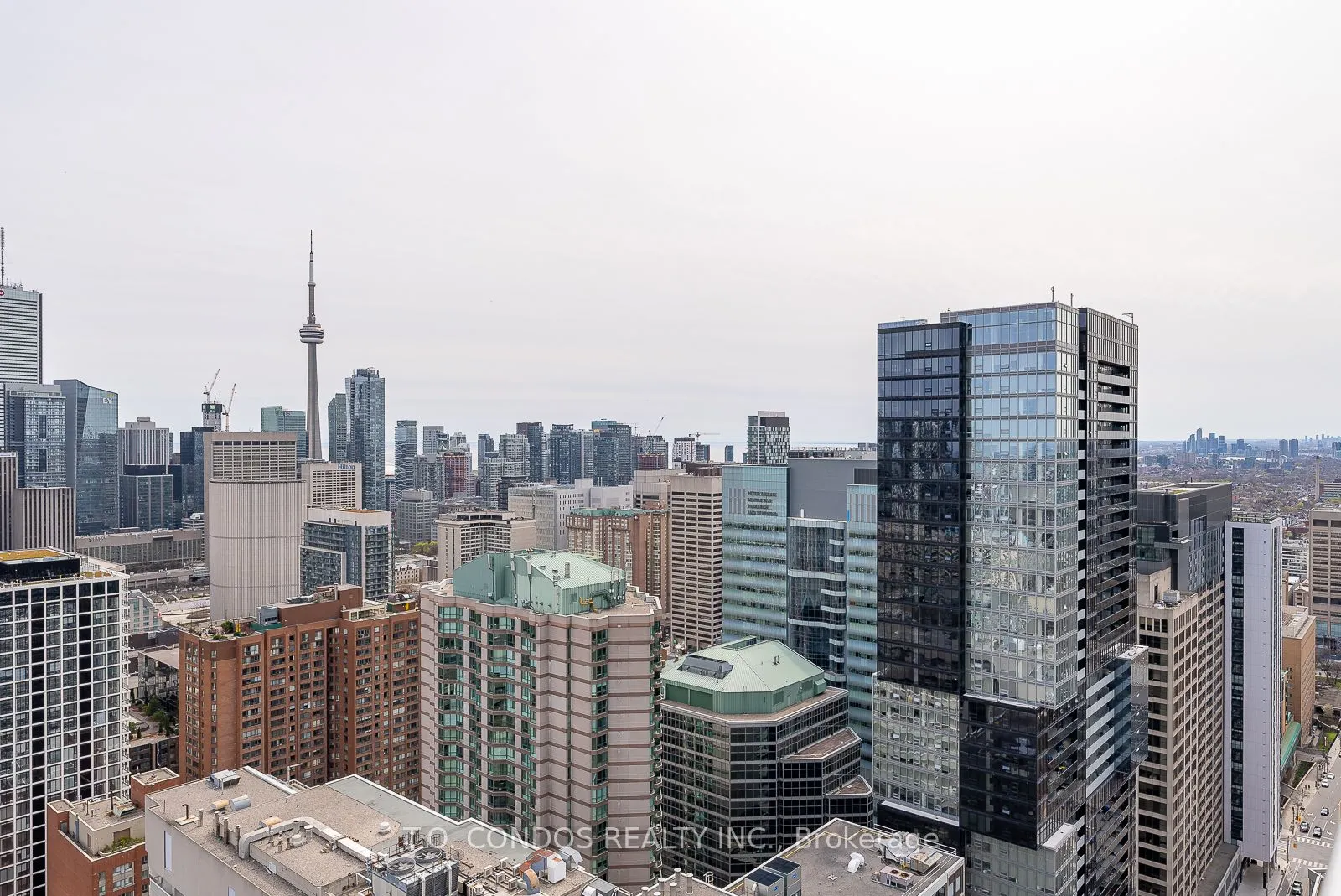 386 Yonge Street, #3808