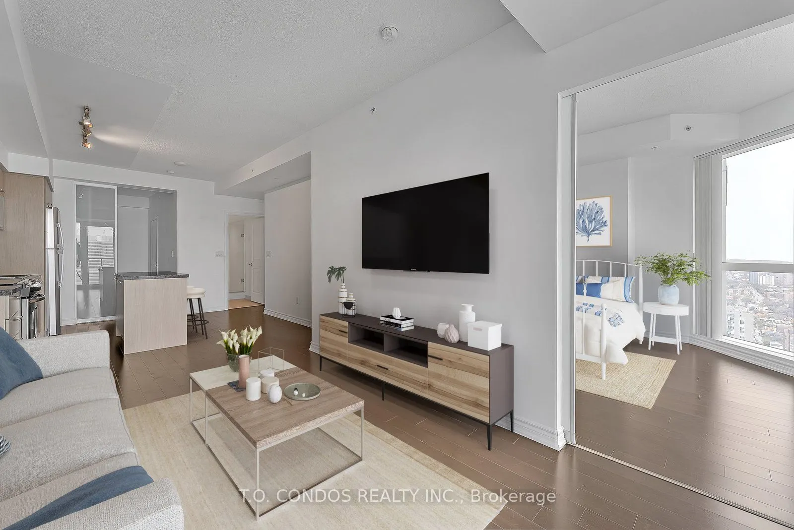 386 Yonge Street, #3808