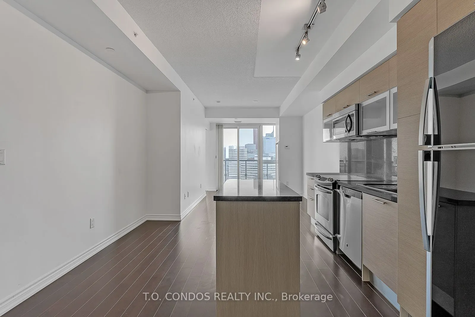 386 Yonge Street, #3808